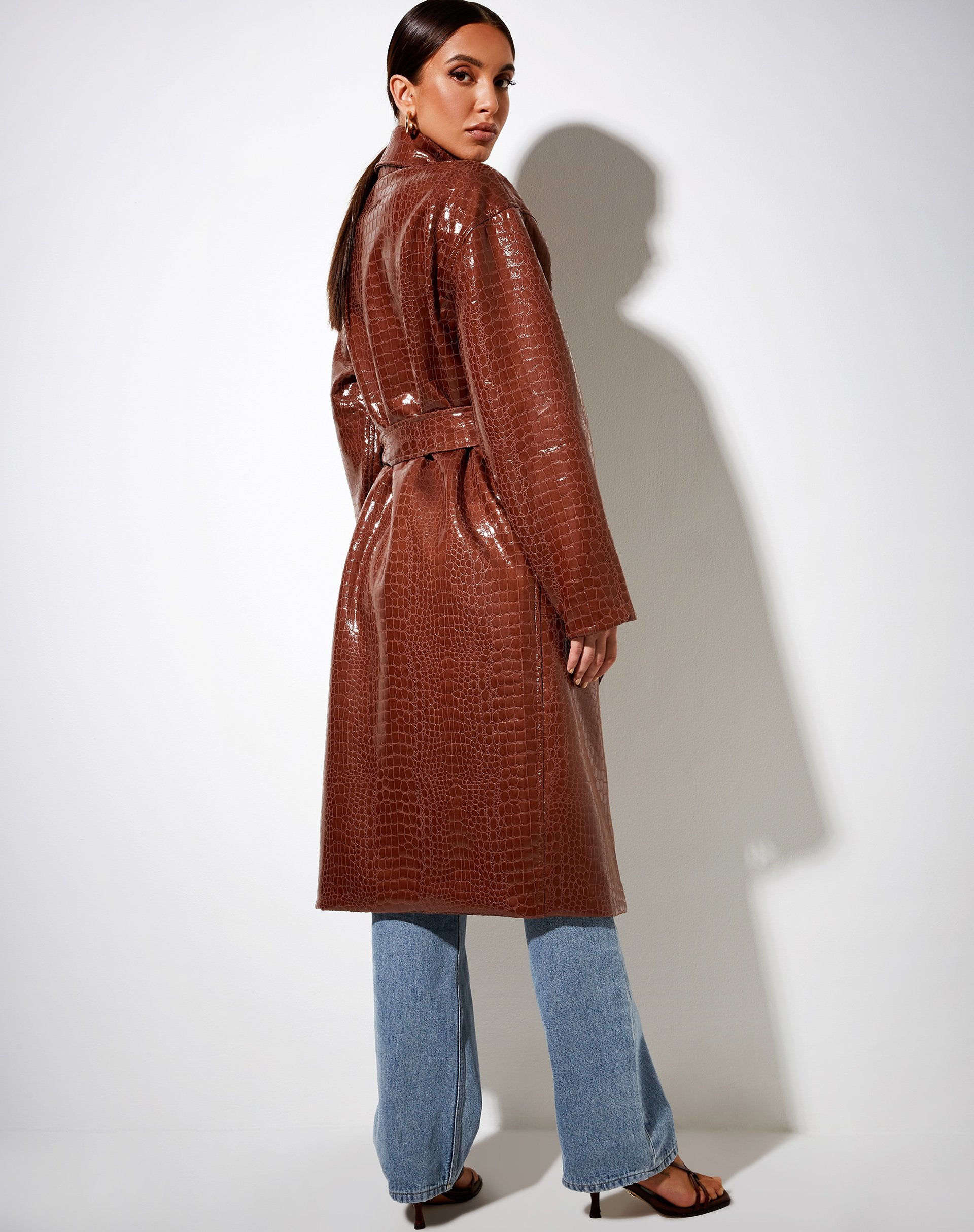 Afbeelding van Duster Longline Coat in Croc Pu Bruin