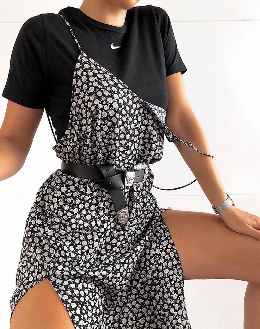 Hime Jurk in Ditsy Rose Zwart