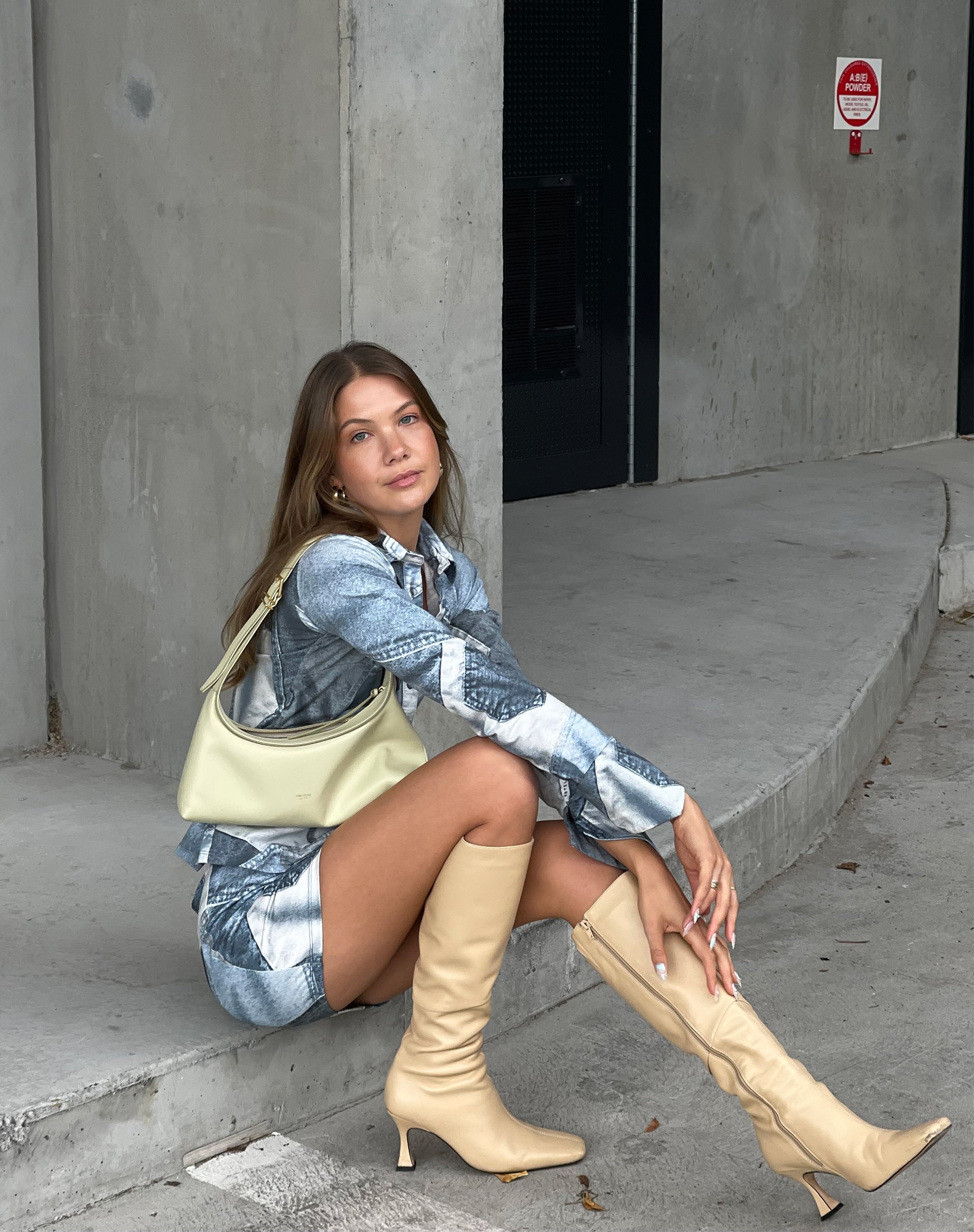 beeld van MOTEL X JACQUIE Phole Top in Denim Pocket