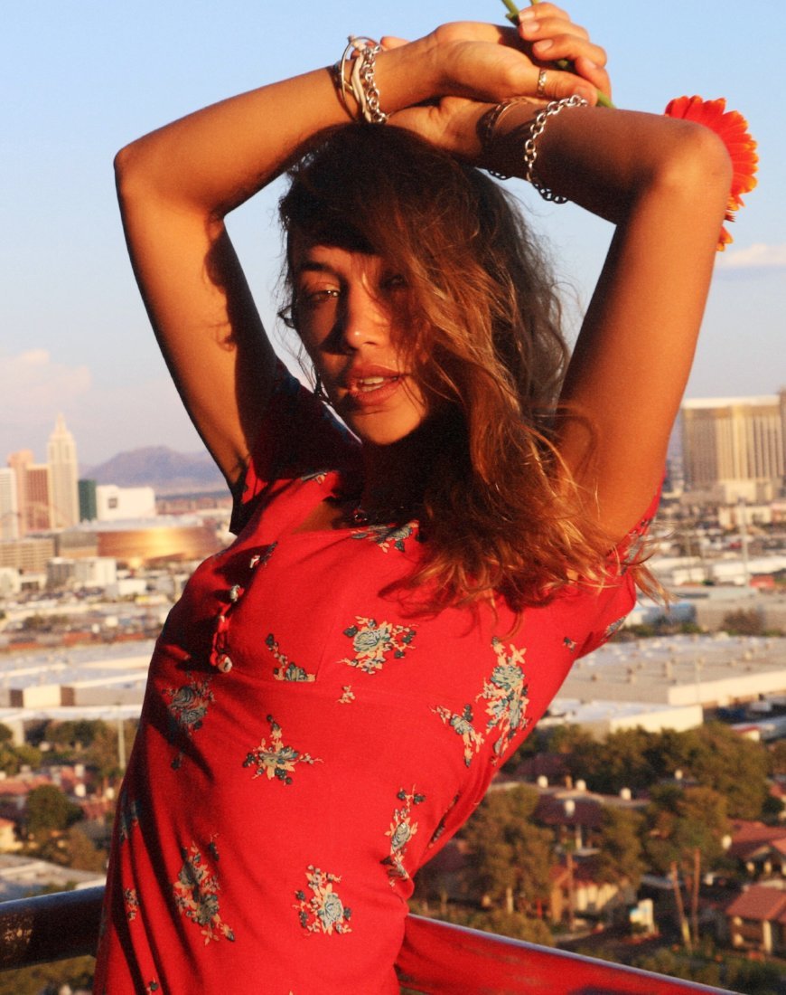 Meca Jurk in Soi Rose Rood
