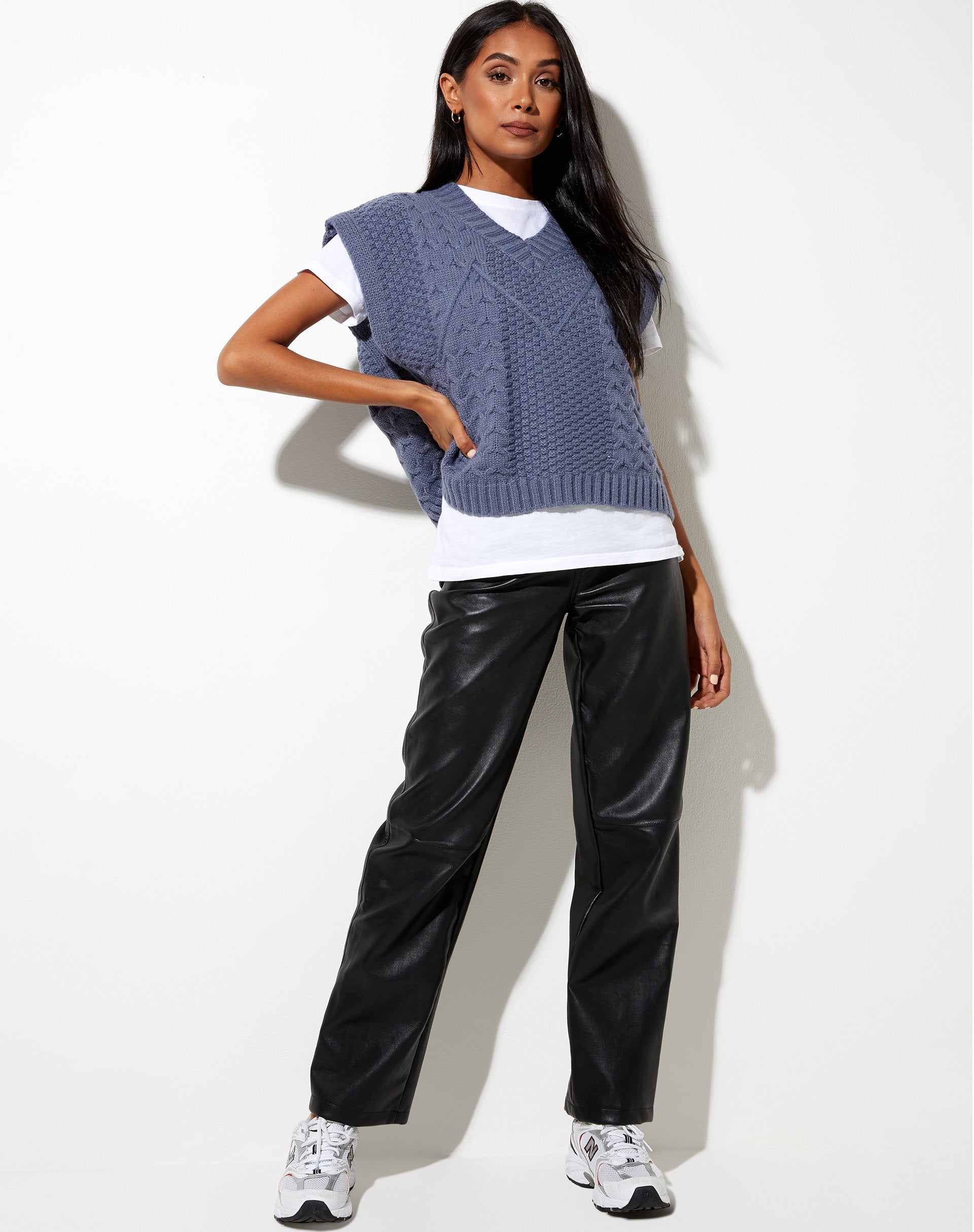 Afbeelding van Qinna Vest in Charcoal