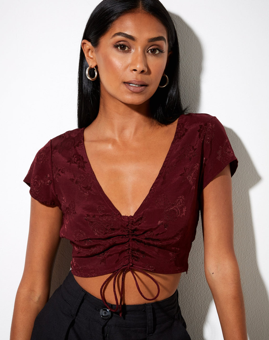 Raeto Crop Top in Satijn Rose Bourgondië