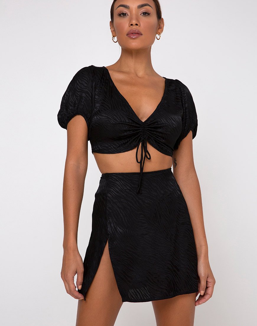 Afbeelding van Raemzi Crop Top in Satijn Zebra Zwart