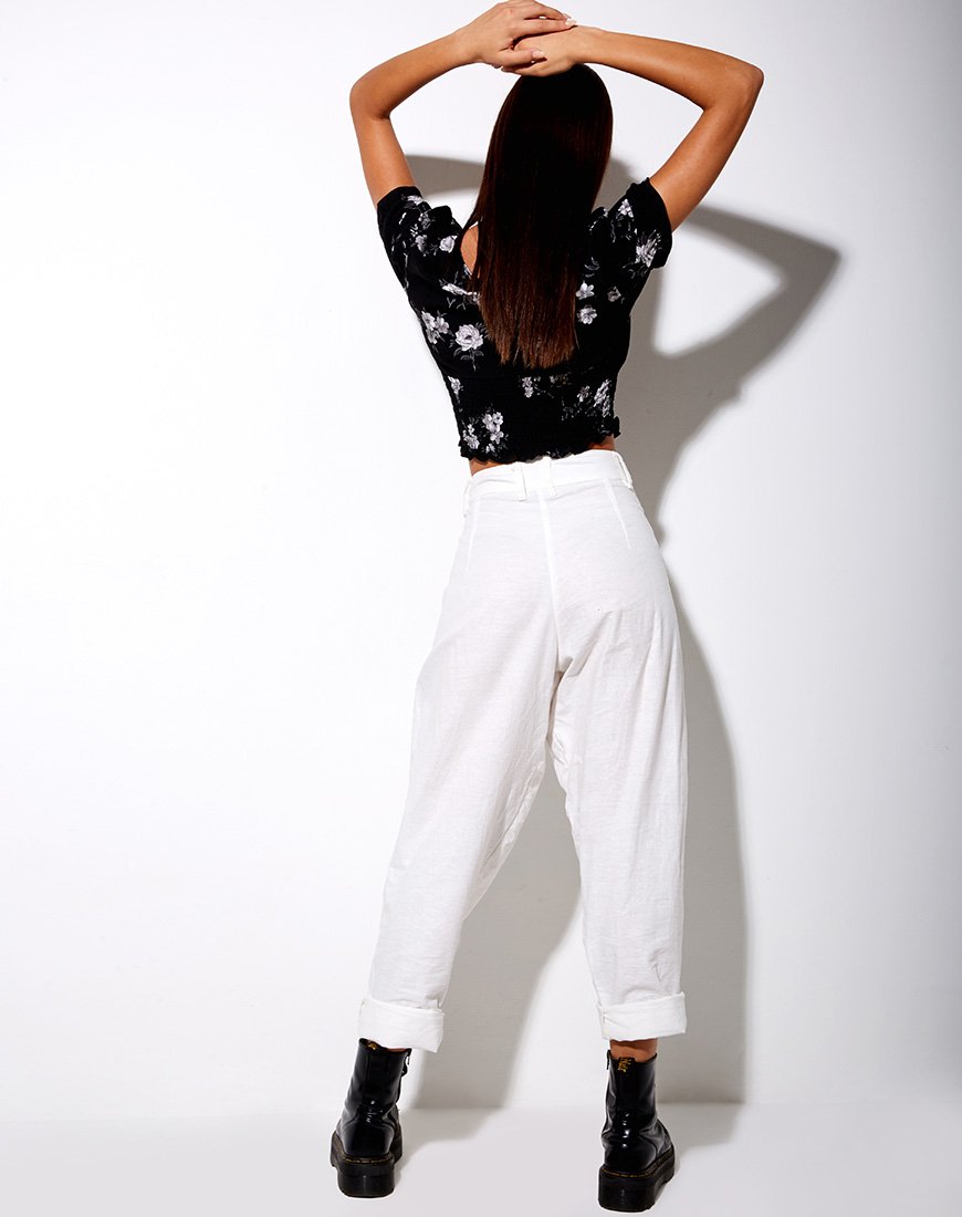 Afbeelding van Raquel Crop Top in Mono Flower Zwart