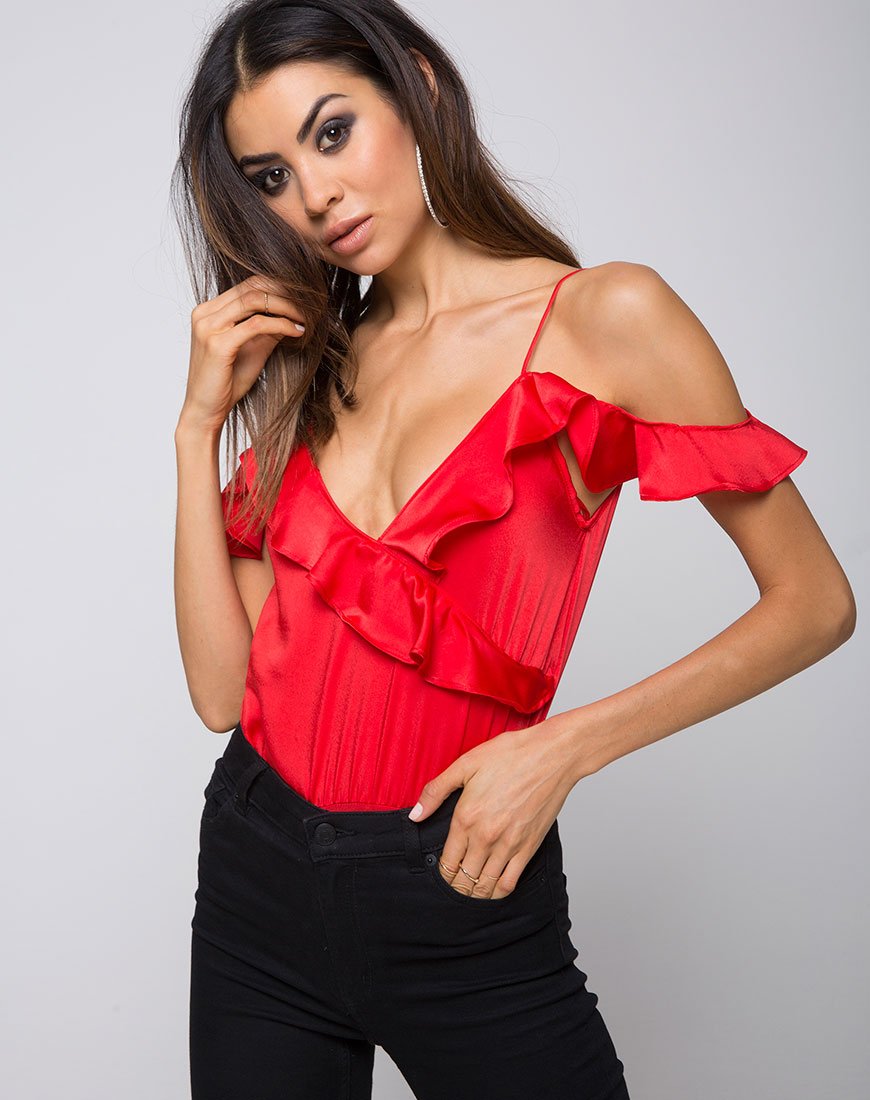 Reilly Cold Shoulder Bodice in Rood