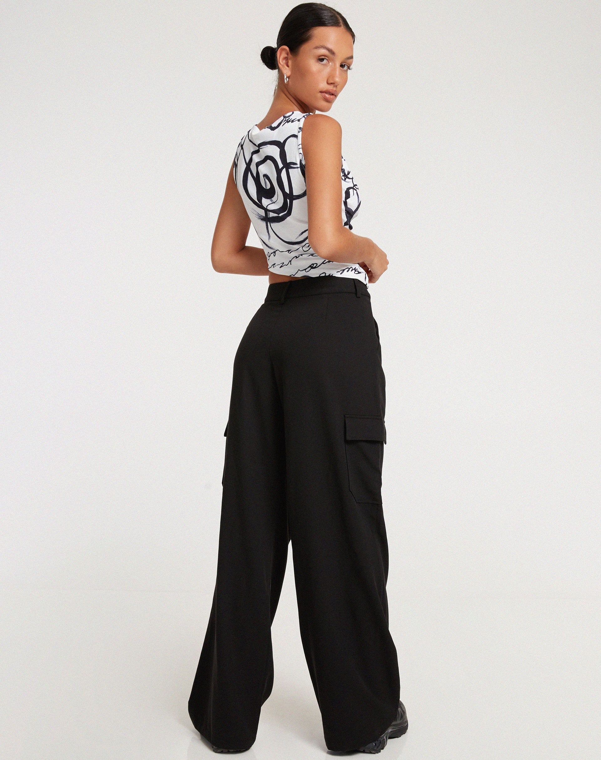 Afbeelding van Rembulan Asymmetrische Top in Mono Doodle Zwart en Wit