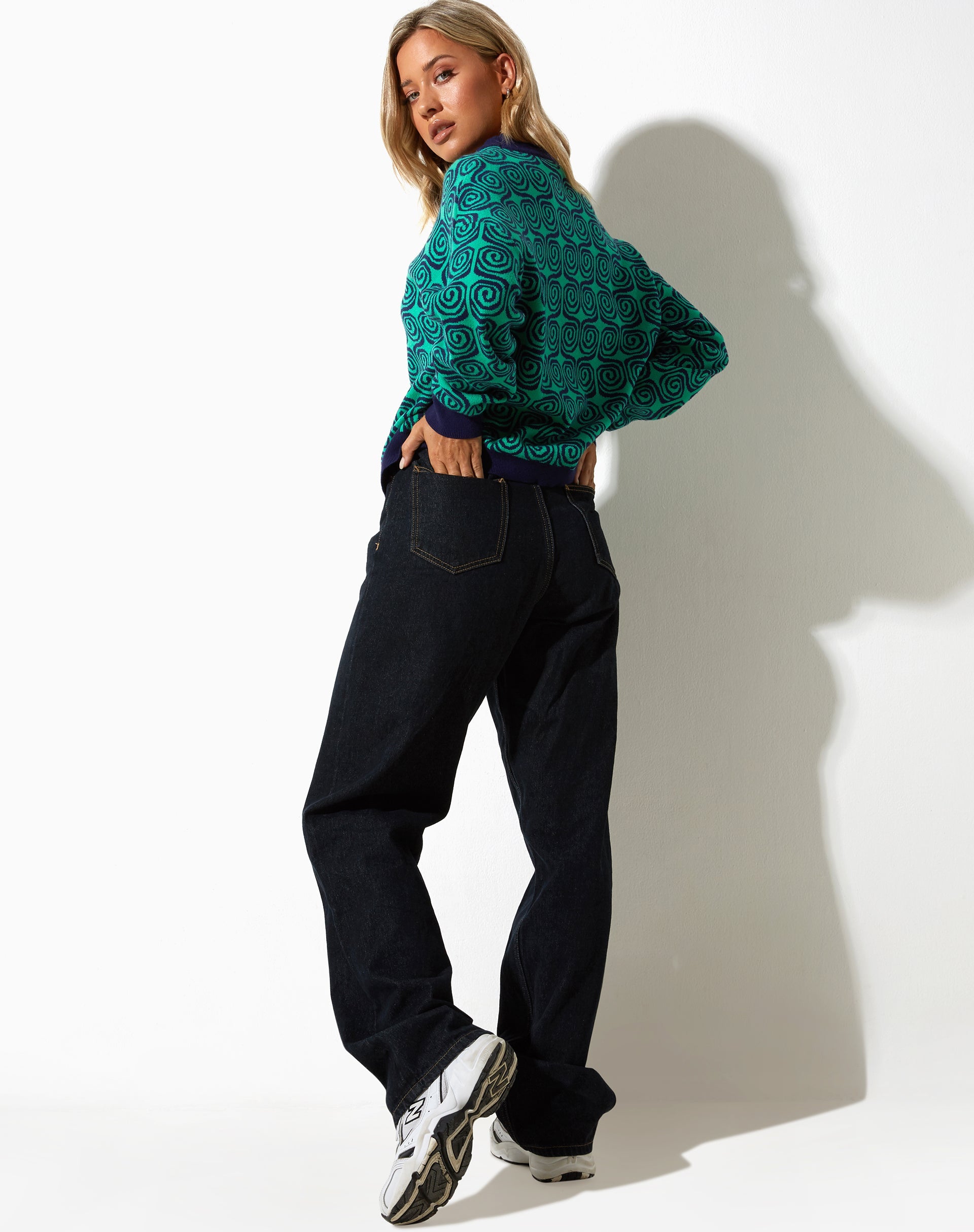Afbeelding van Ammar Trui in Swirl Groen en Blauw