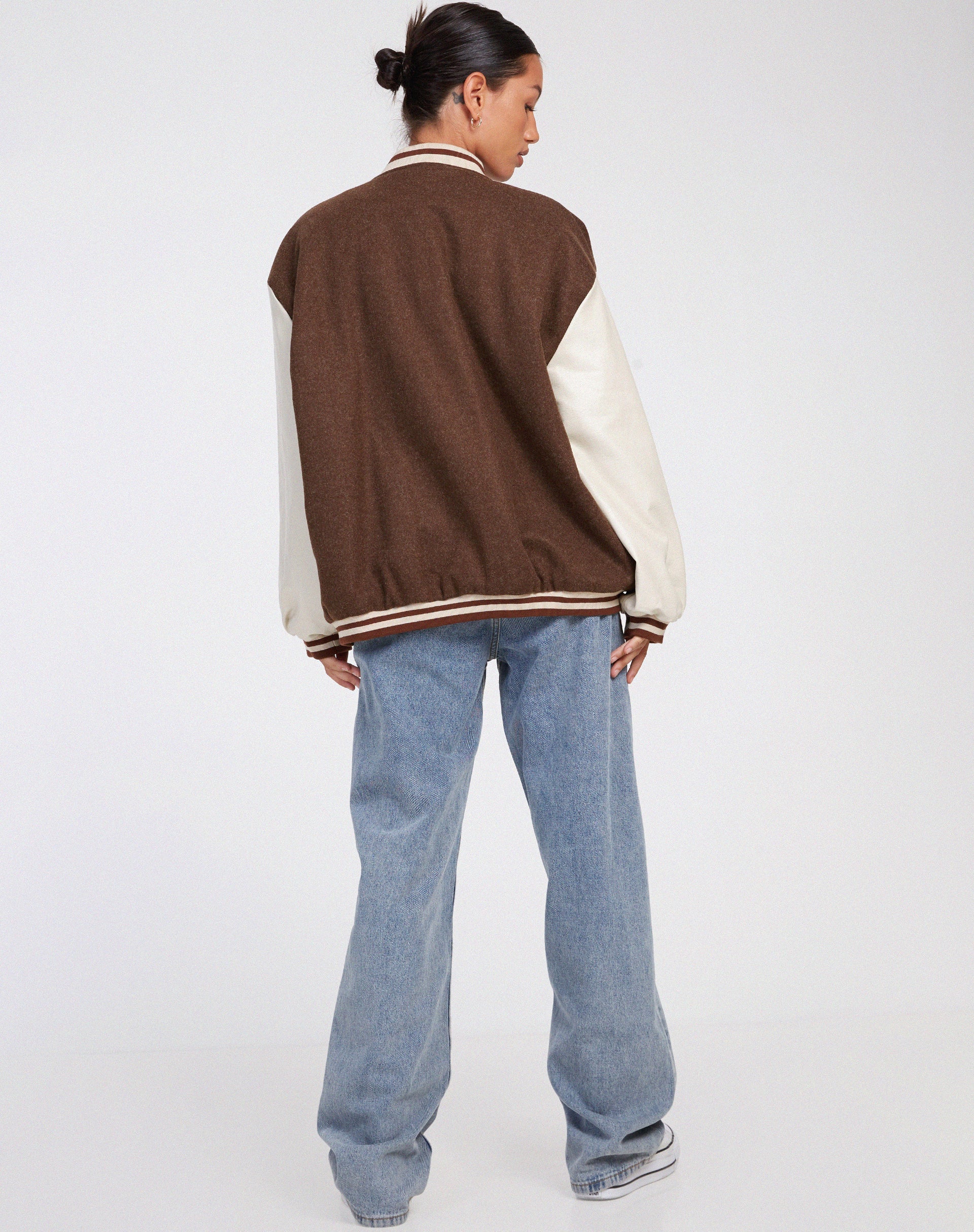 Afbeelding van Bama Varsity Jacket in bruin beige