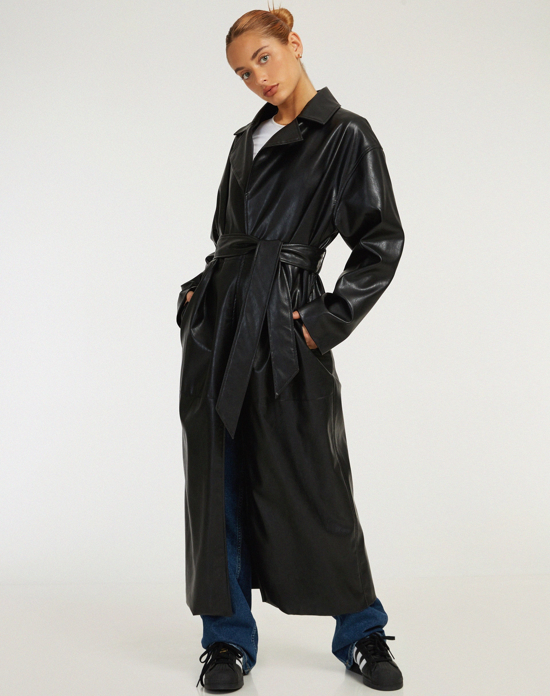 Afbeelding van Ejo Trenchcoat in PU Zwart