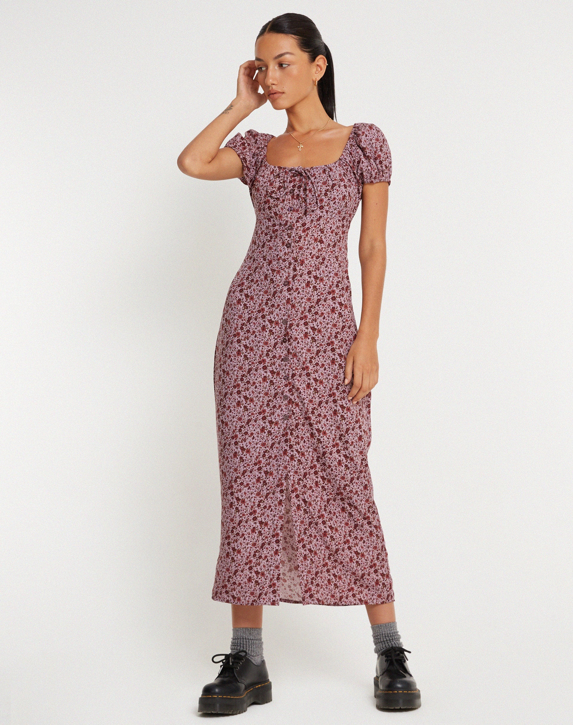 BEELD VAN Larson Midi Dress in 90's bloemenrood