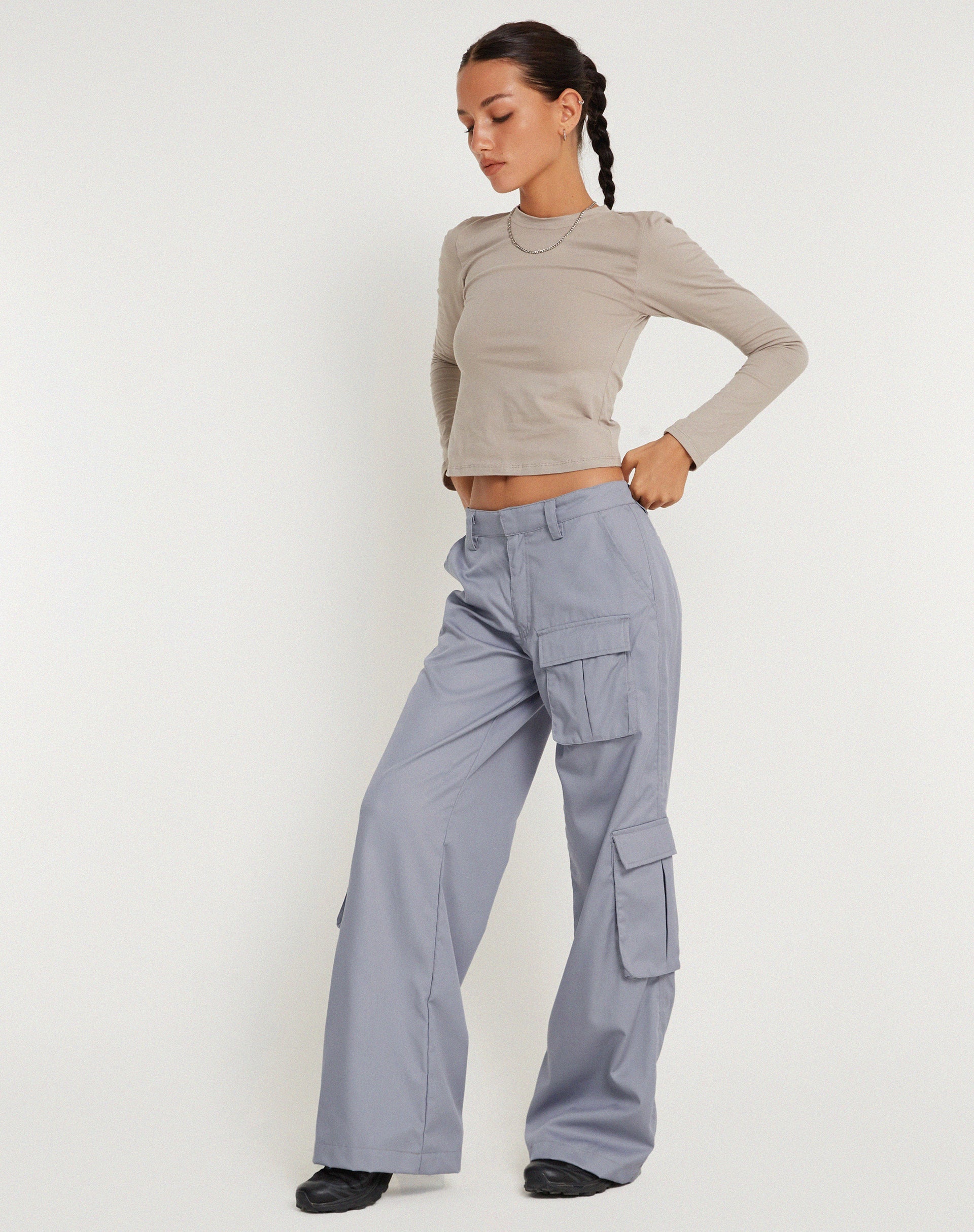 Afbeelding van Lovis Cargo broek met lage taille in grijs