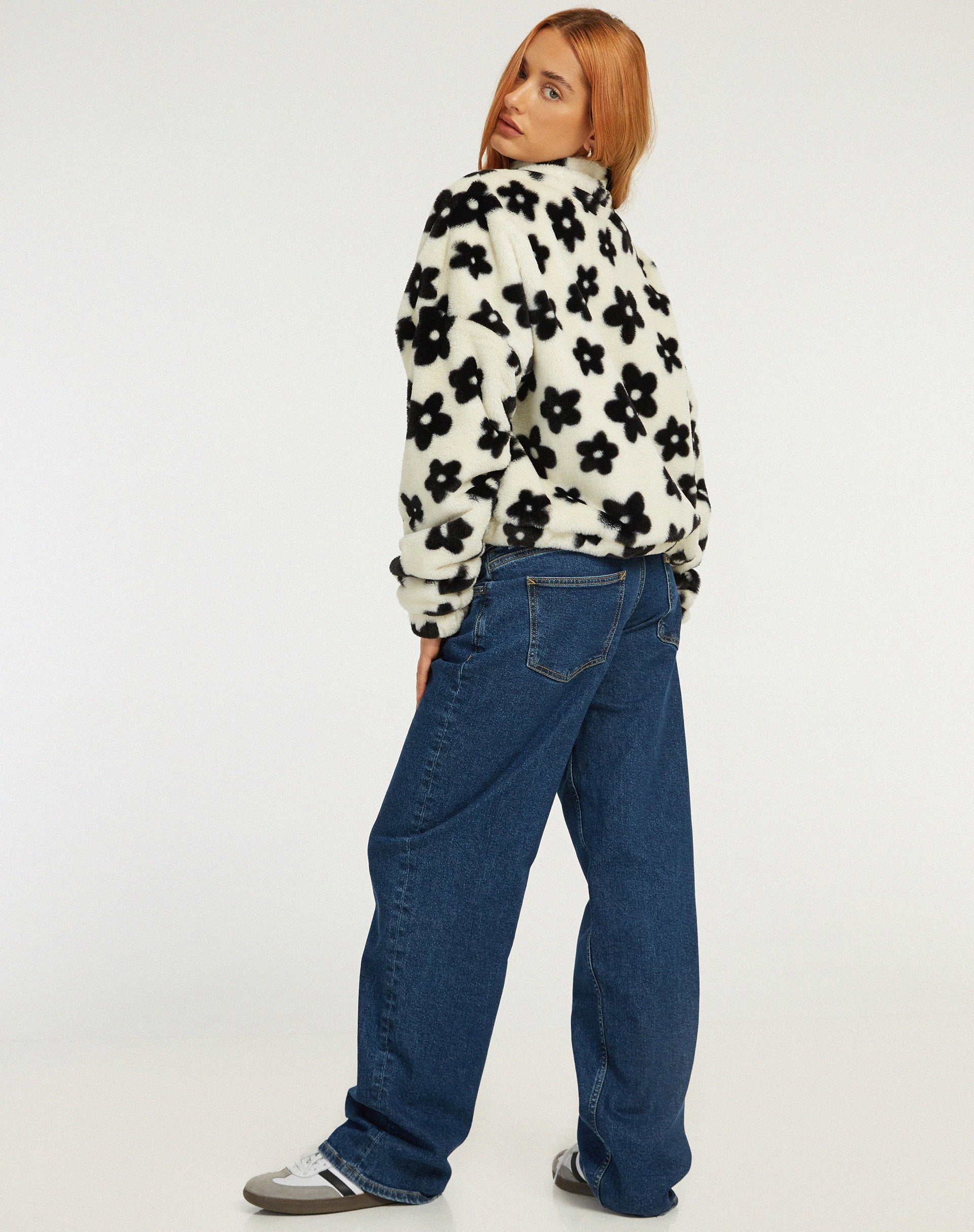 Afbeelding van Nero Jacket in Daisy Wit en Zwart