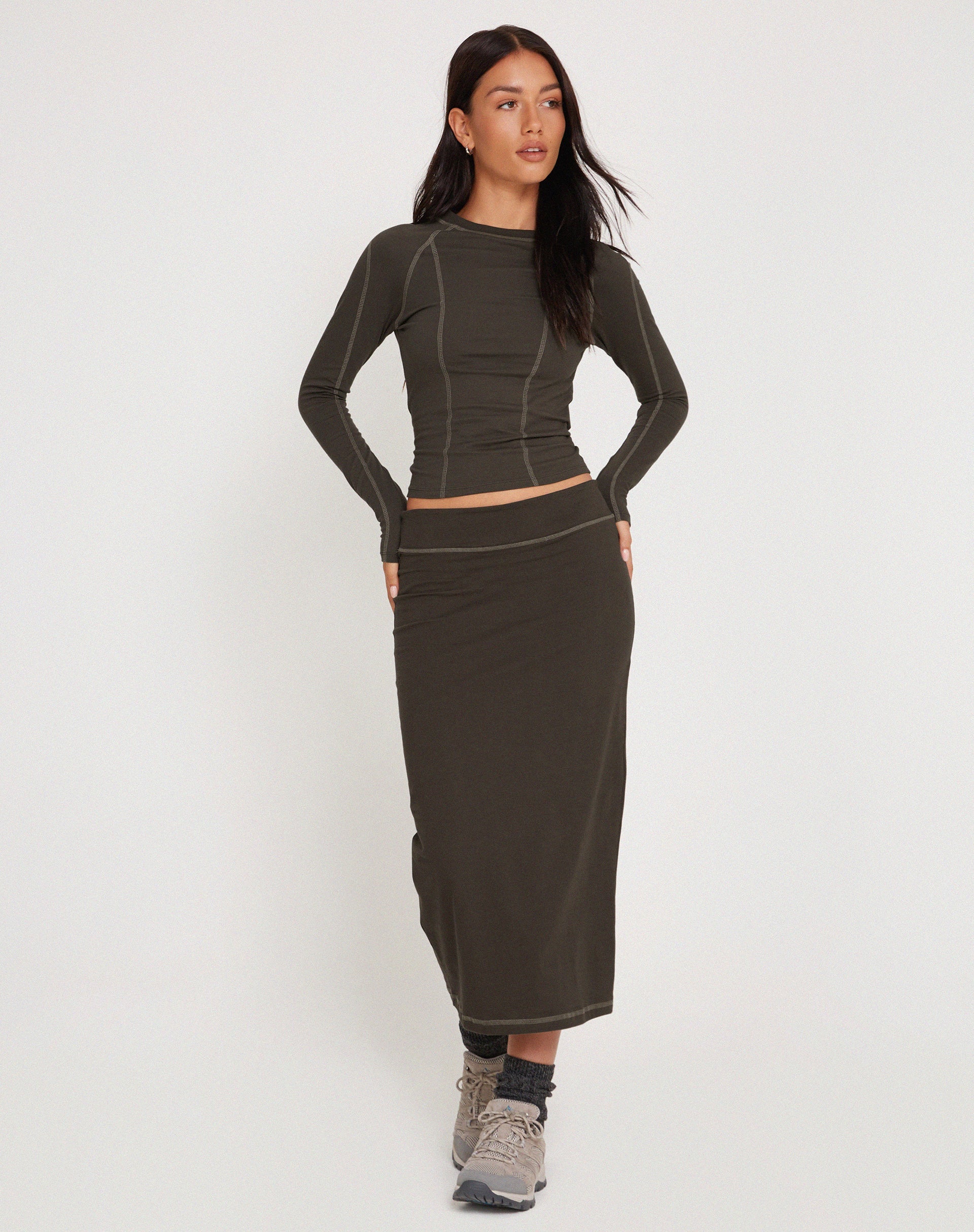 Afbeelding van Peka Midi rok in Gunmetal met grijze doorstiksels