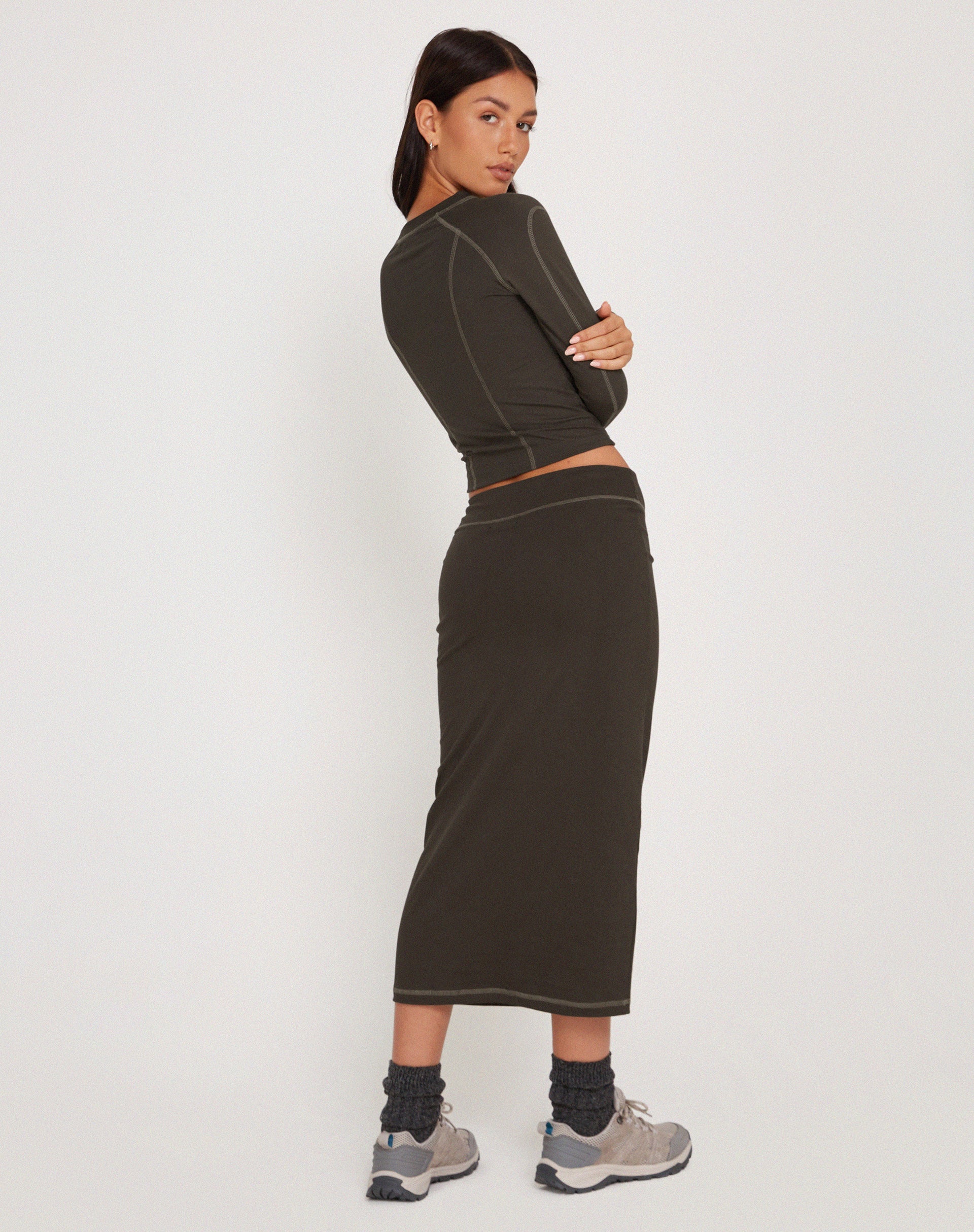 Afbeelding van Peka Midi rok in Gunmetal met grijze doorstiksels