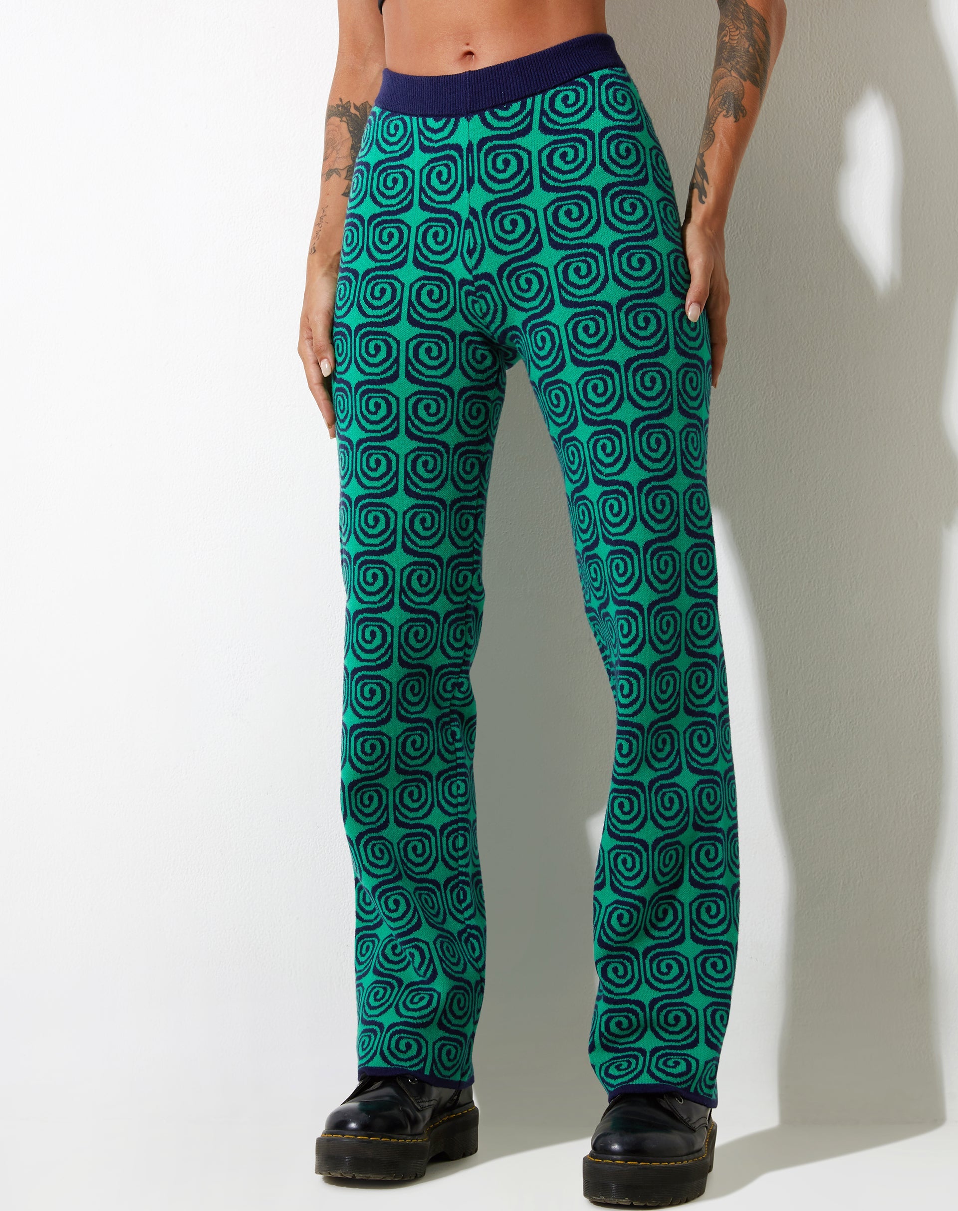 Afbeelding van Sabila broek in Swirl groen en blauw