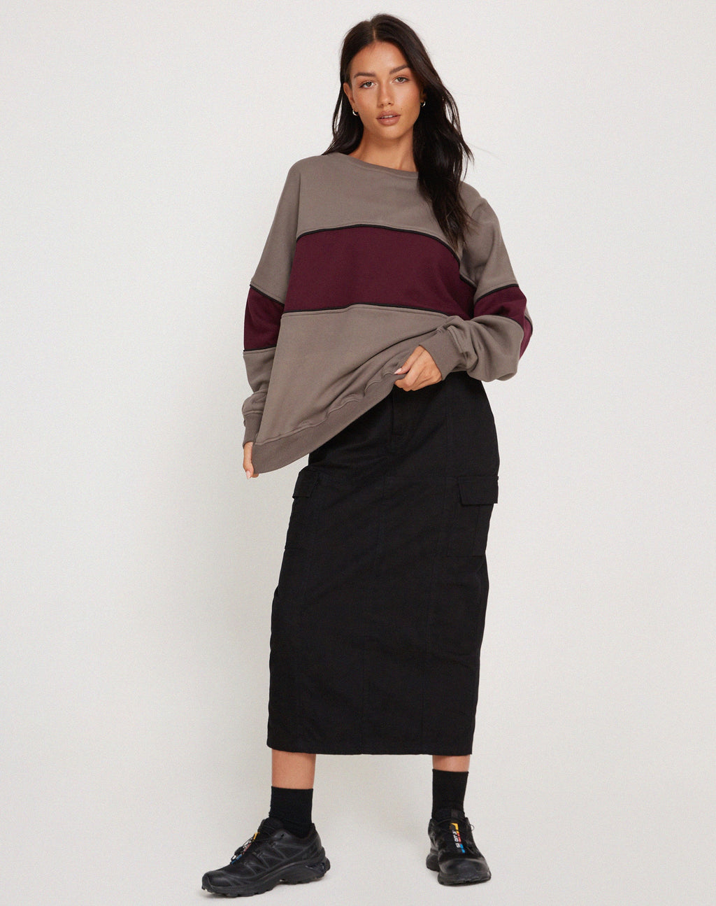 Samara Sweatshirt in Cloudburst Oxblood Zwart