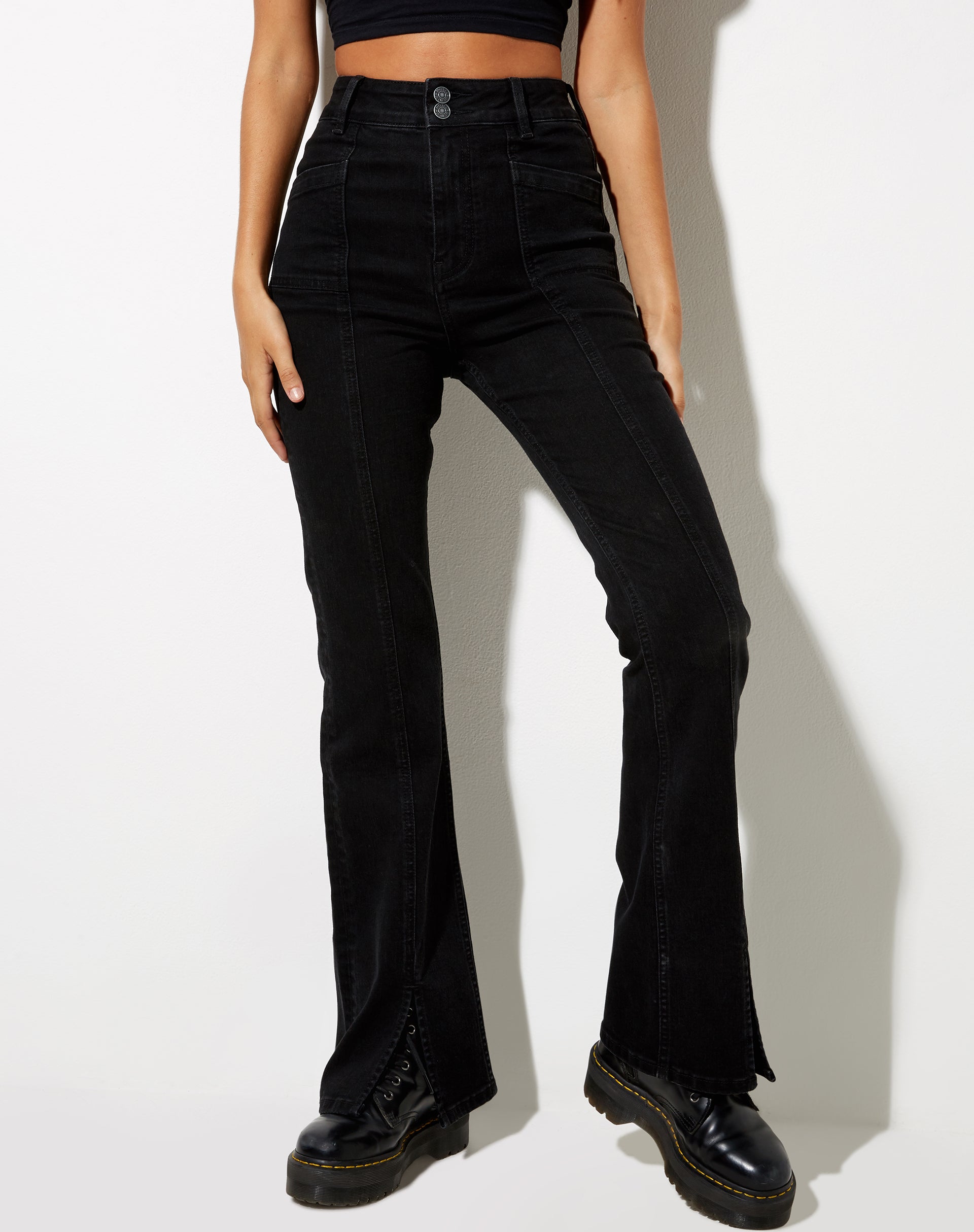 Afbeelding van Seam Split Jeans in Black Wash