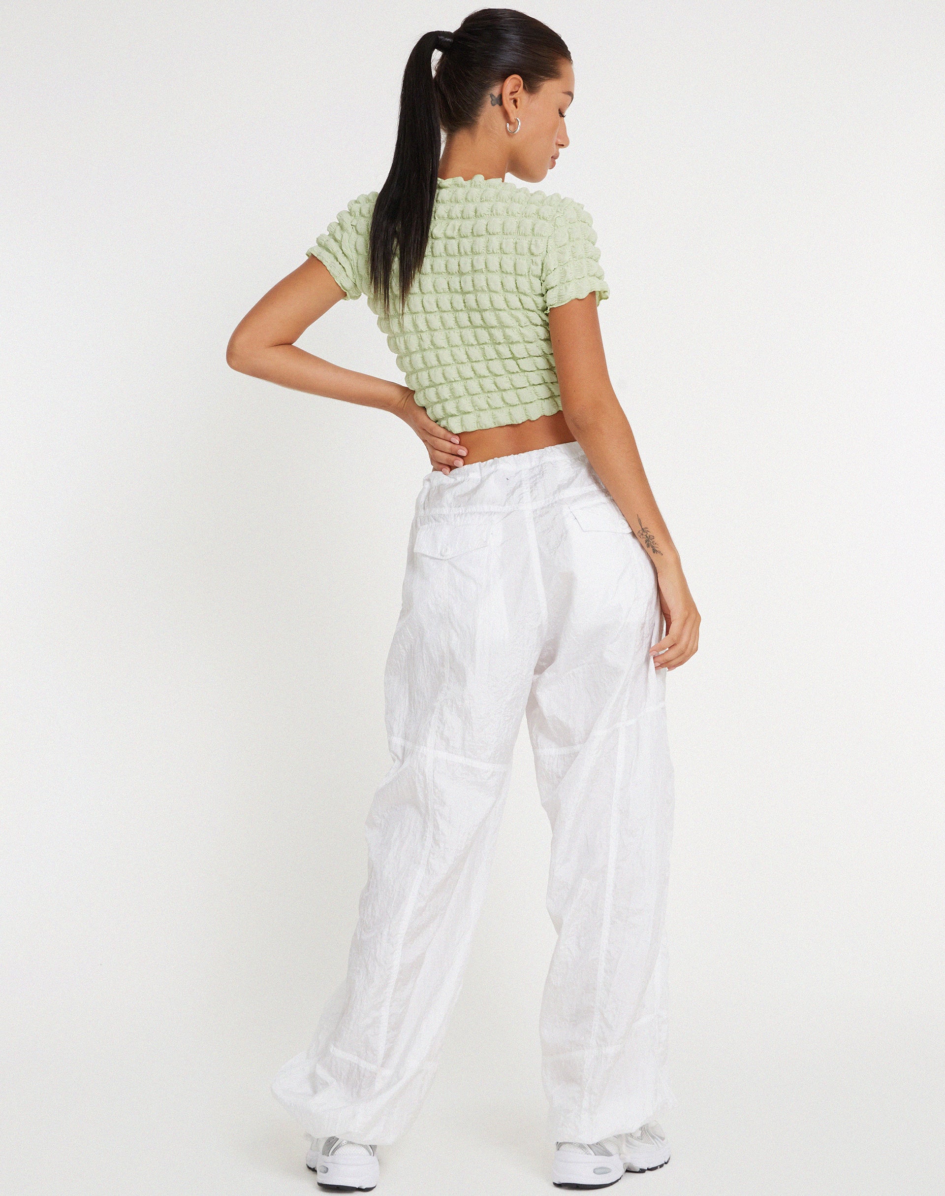 Afbeelding van Shrunken Top in Big Bubble Jersey Pastel Lime