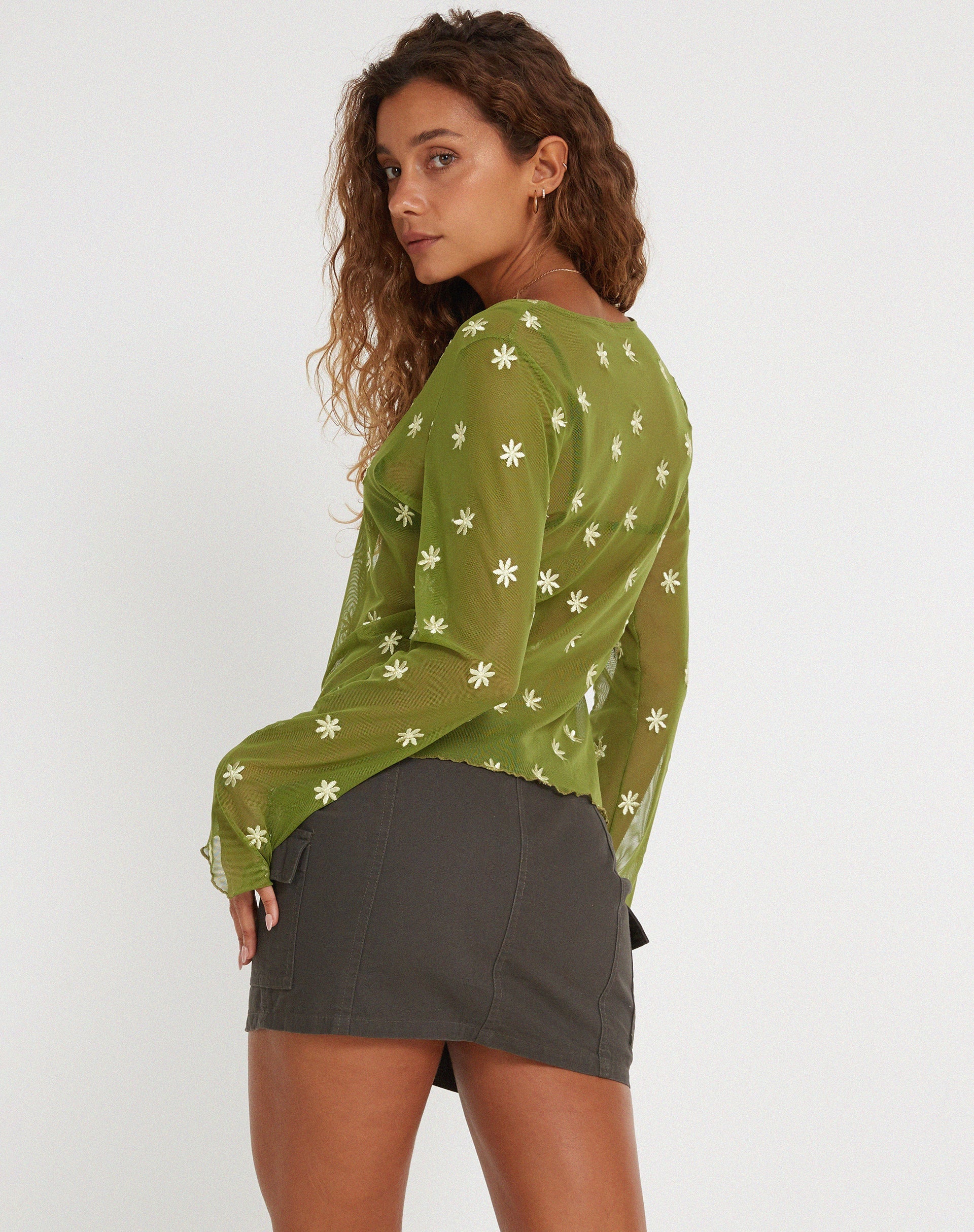 Afbeelding van Sujata Cardi in Moss Green Custard Daisy Embro