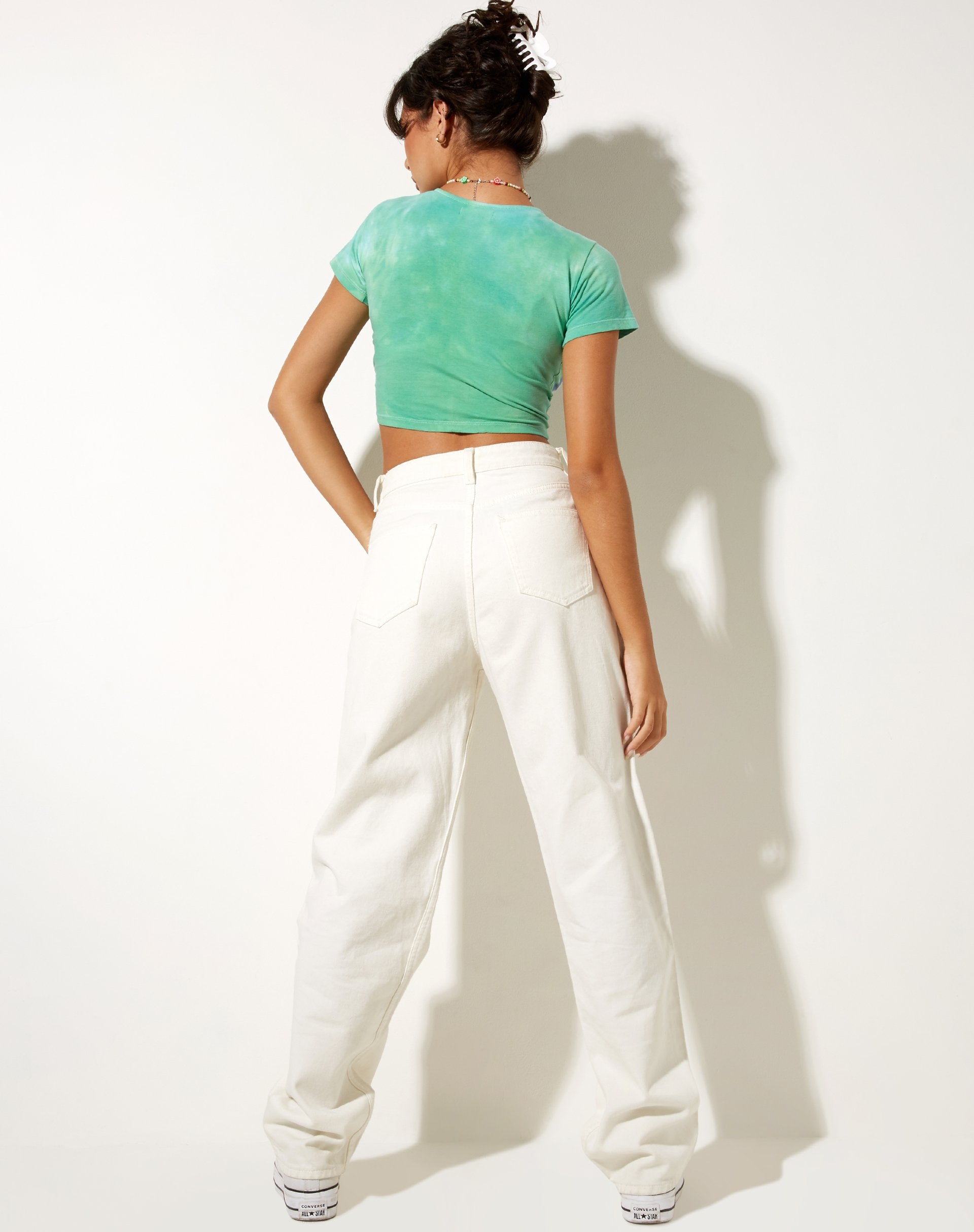 Afbeelding van Tindy Crop Top in Groenblauw Bloem Tie Dye