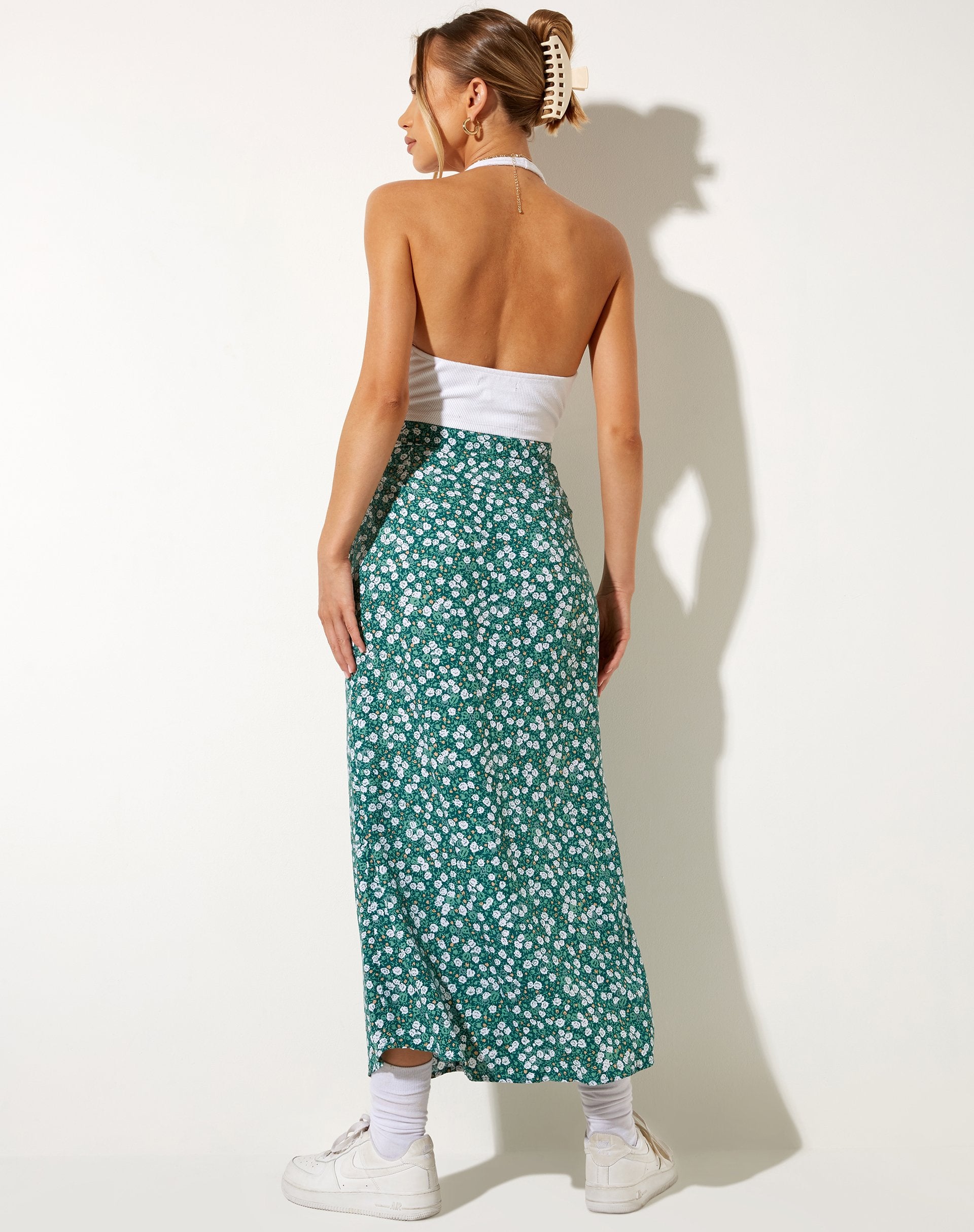Afbeelding van Rima Midi rok in Floral Field Green