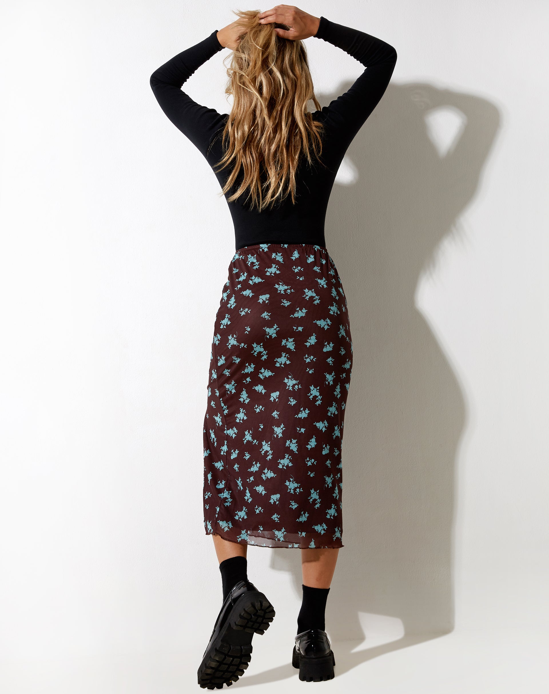 Afbeelding van Rindai Midi rok in Femme Floral Blauw en Bruin