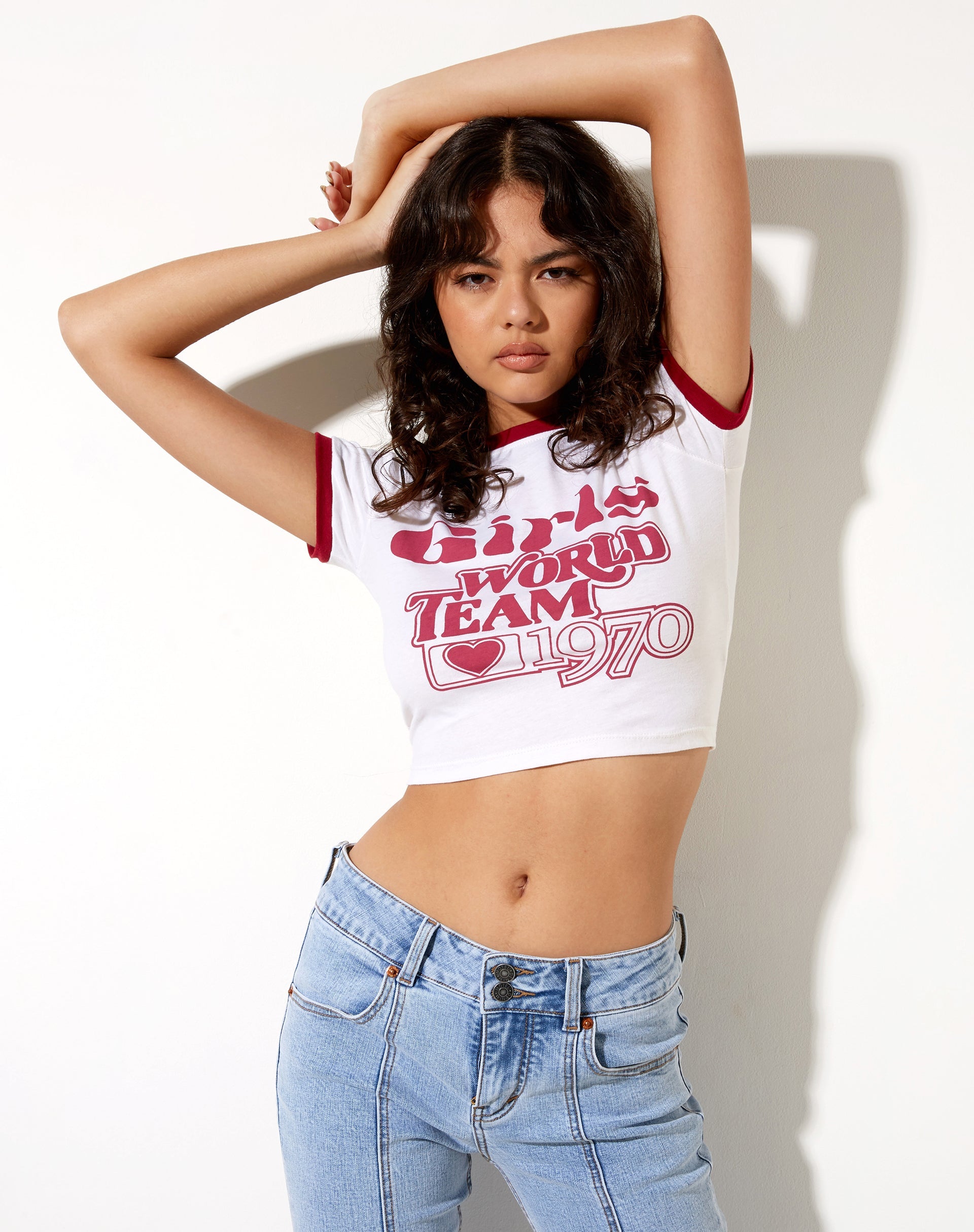 Afbeelding van Ringer Tee in Ivory Bind Red Adrenaline Girls World Team