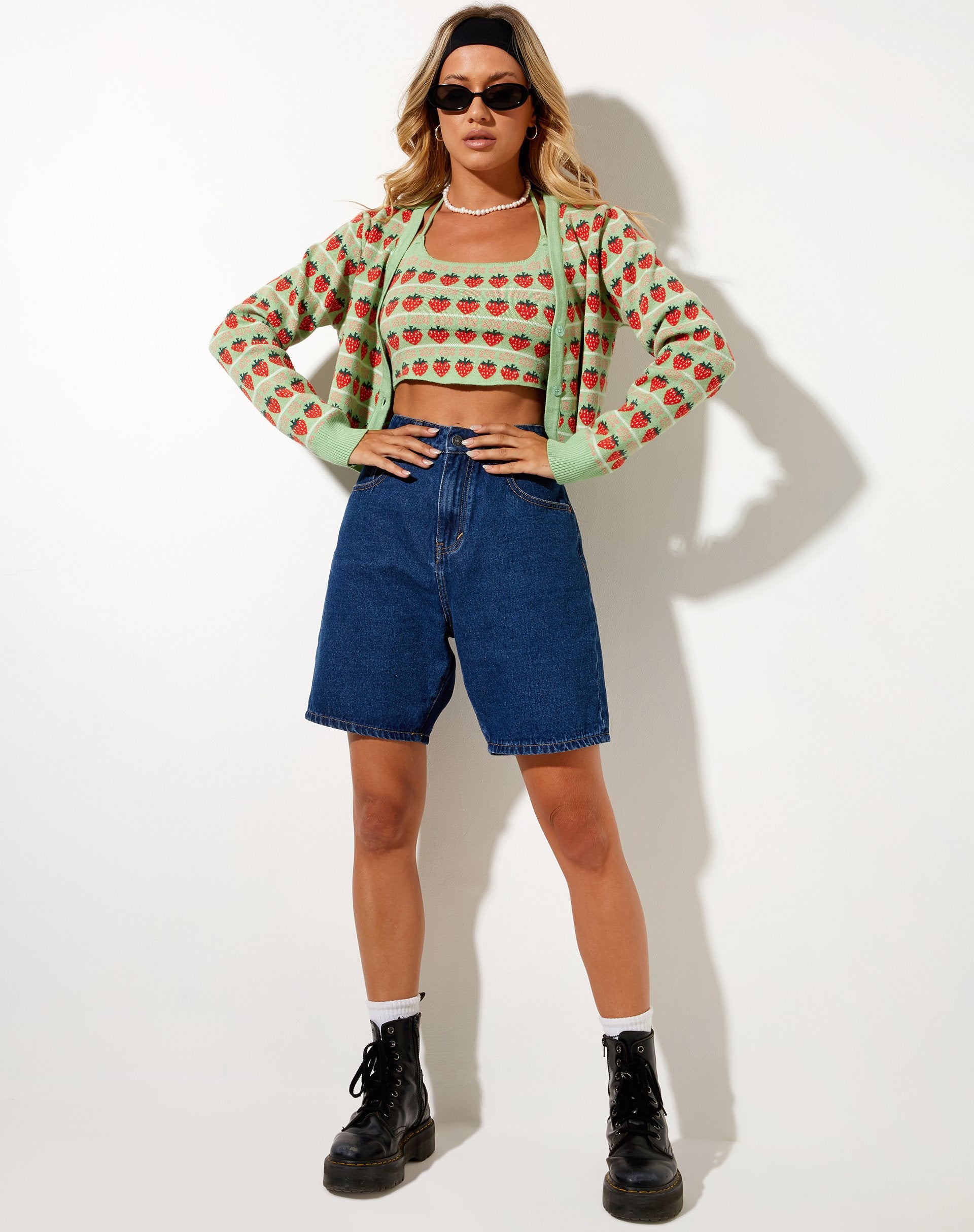 Afbeelding van Roe Crop Top in Mint String Of Strawberries