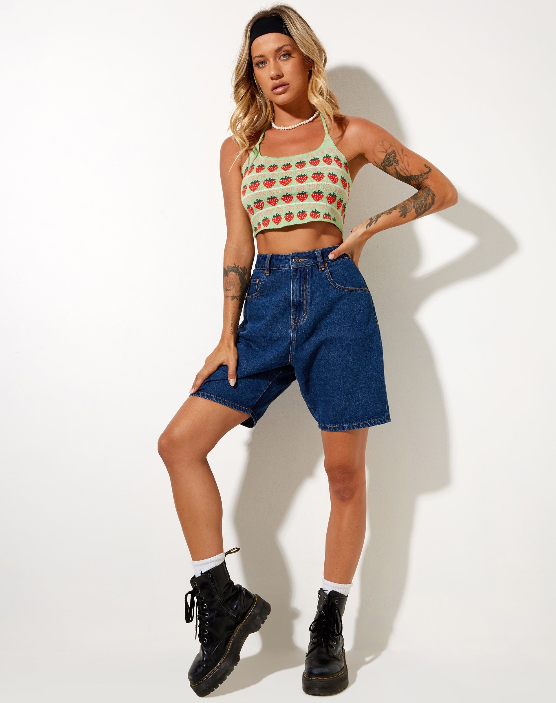 Afbeelding van Roe Crop Top in Mint String Of Strawberries