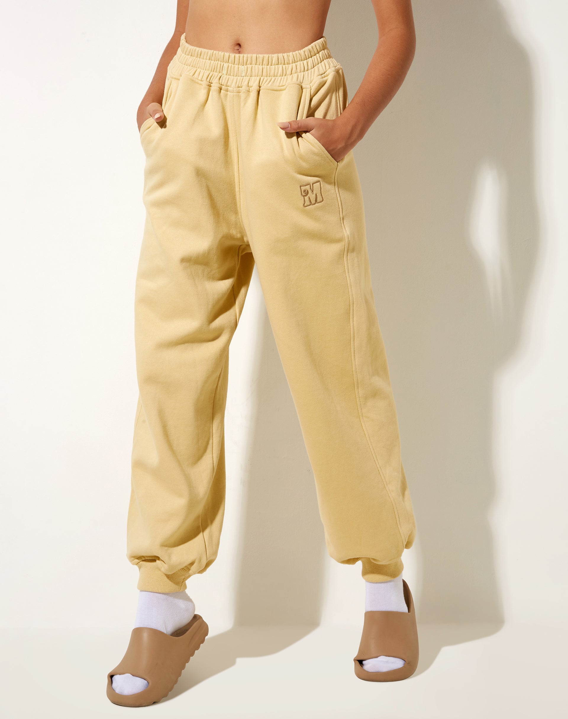Afbeelding van Roider Jogger in Custard M Embro