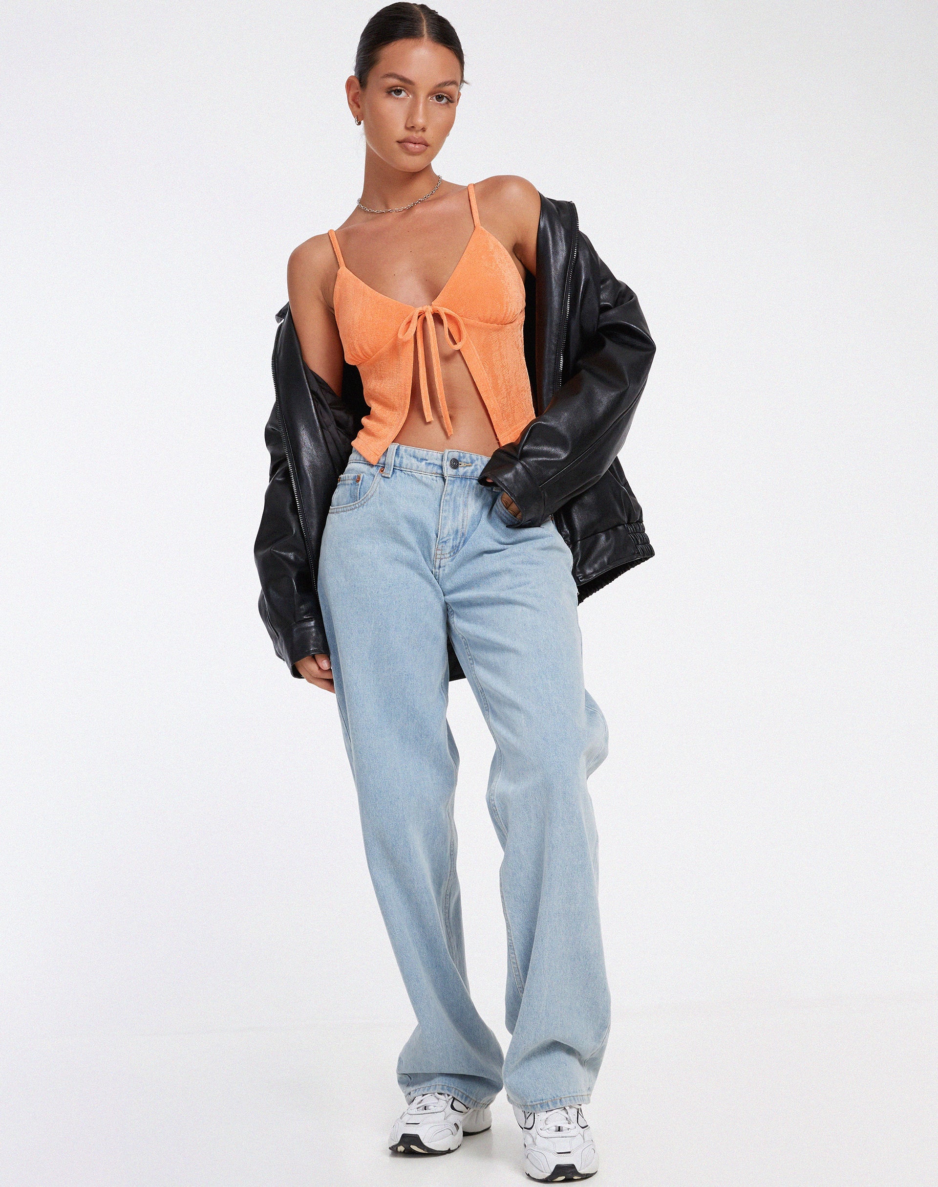 Afbeelding van Rumak Top in Crepe Zacht Oranje