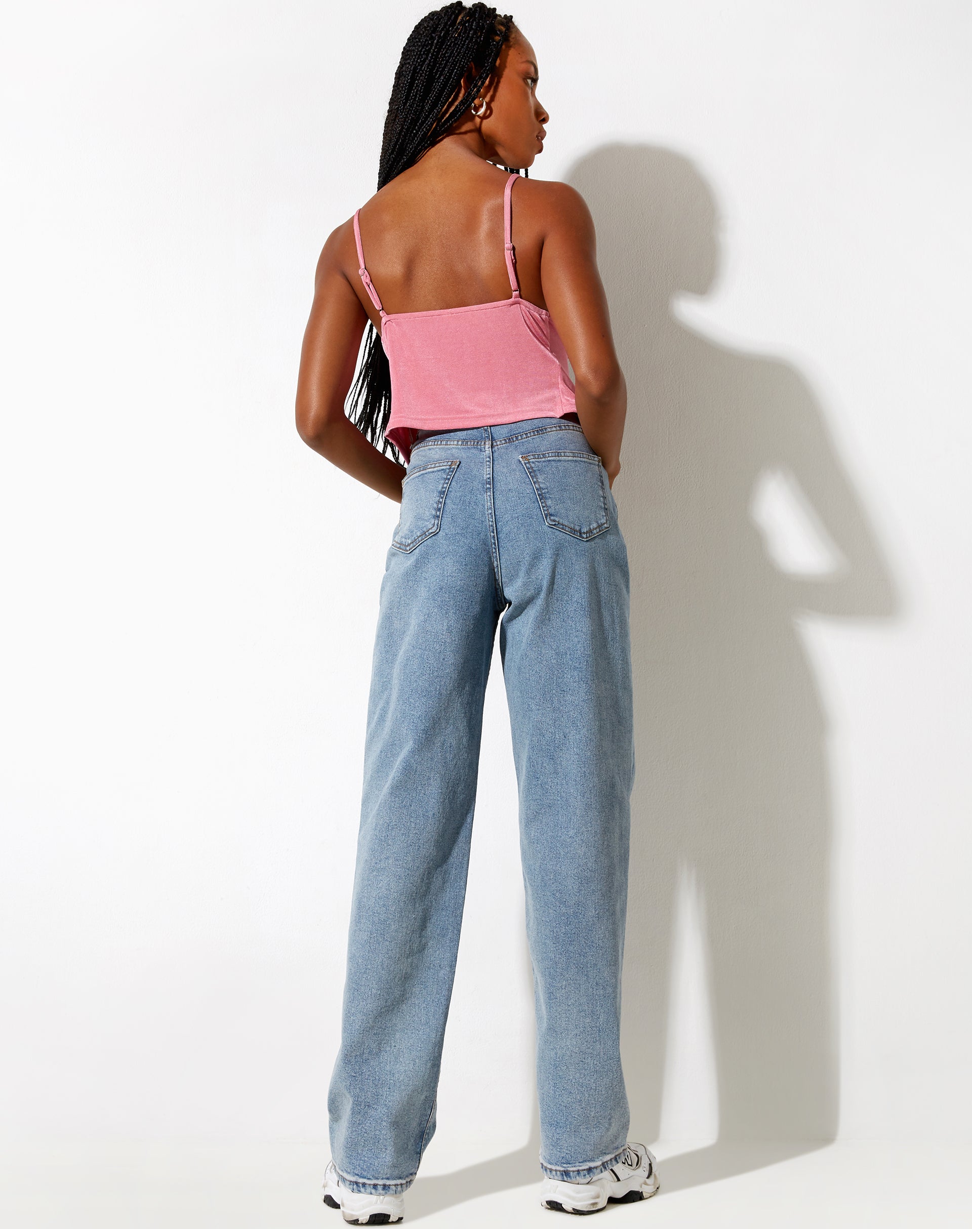 Afbeelding van Rumak Cami Top in Crepe Hot Pink