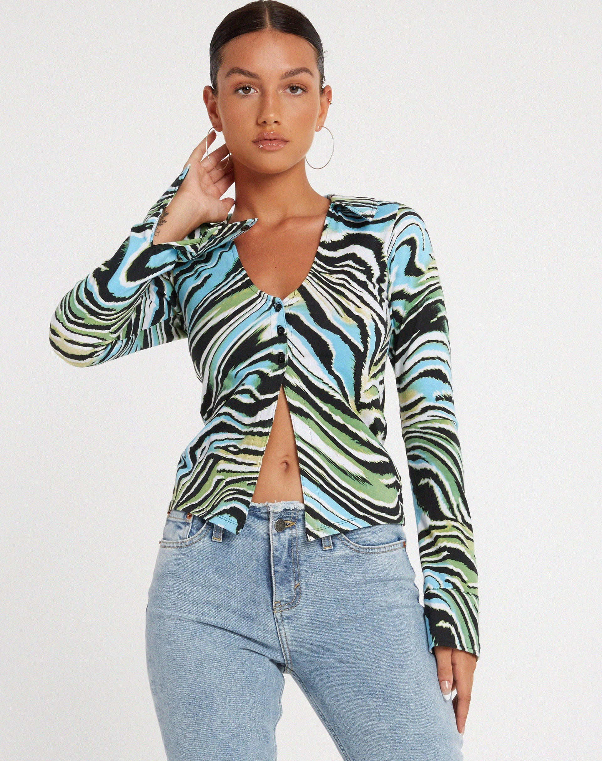 Afbeelding van Ruth Shirt in Warped Zebra Blue