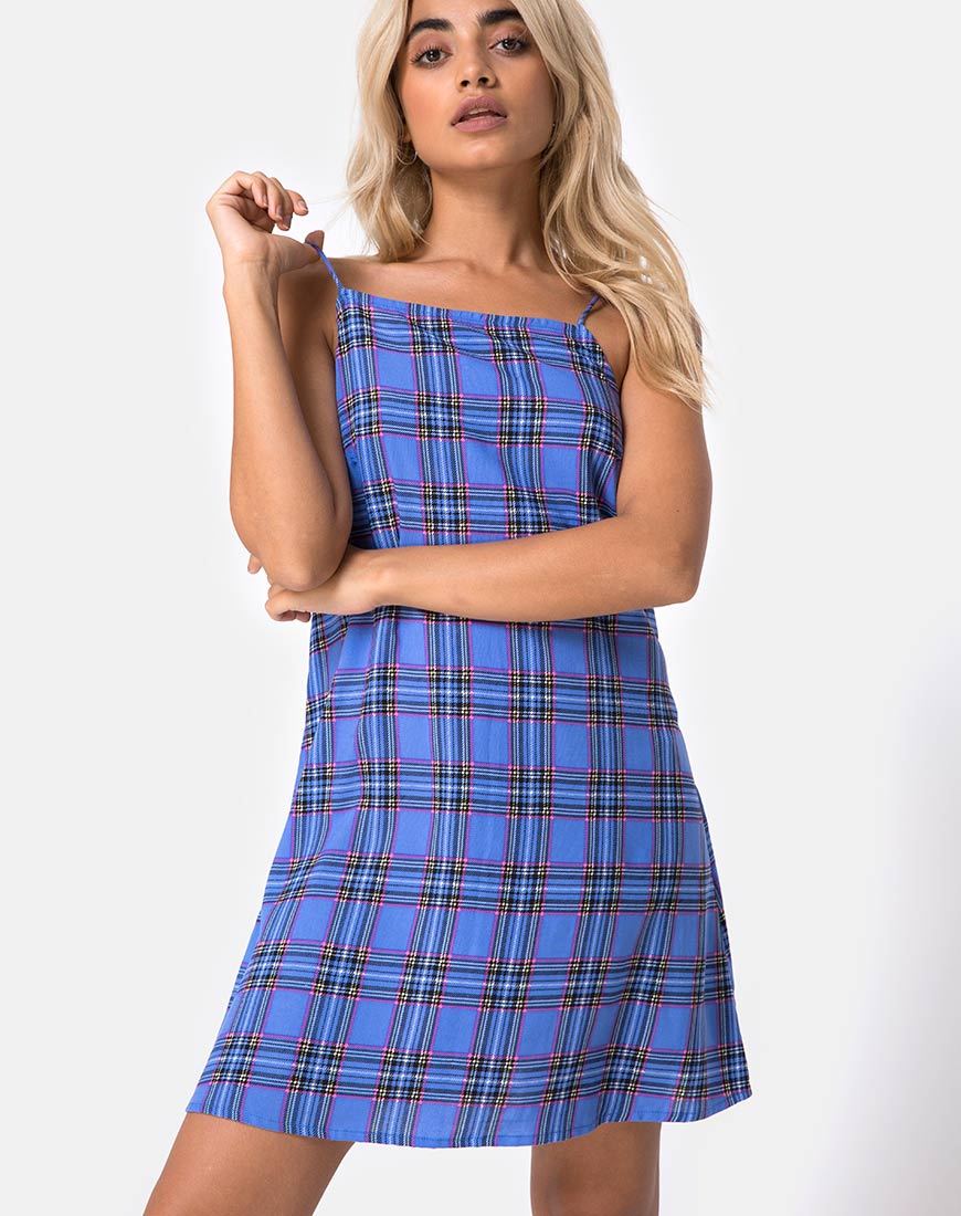 Sagha Slipjurk in 90's Ruit Blauw Roze
