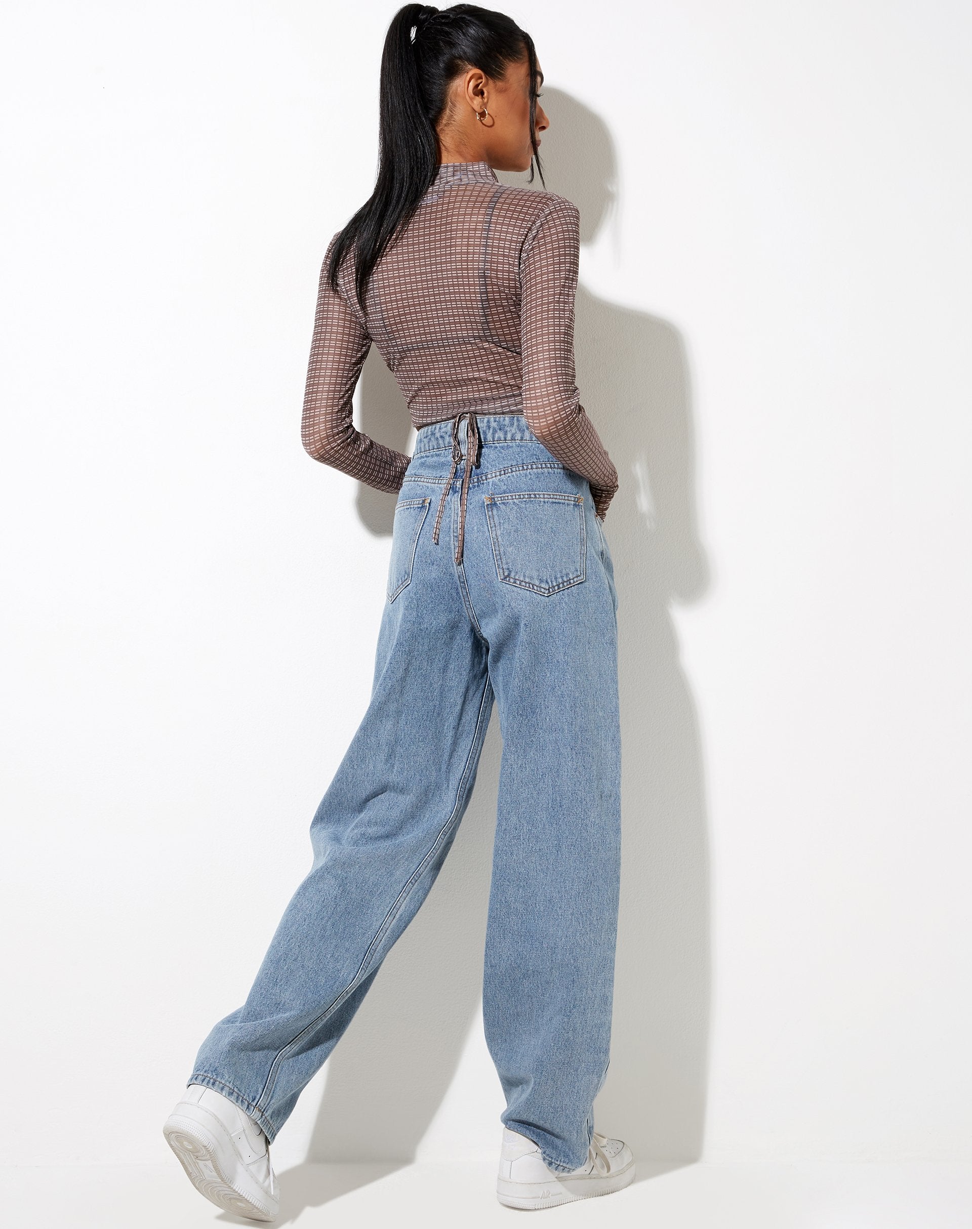 Afbeelding van Sahila Crop Top in Mini Check Chocolade