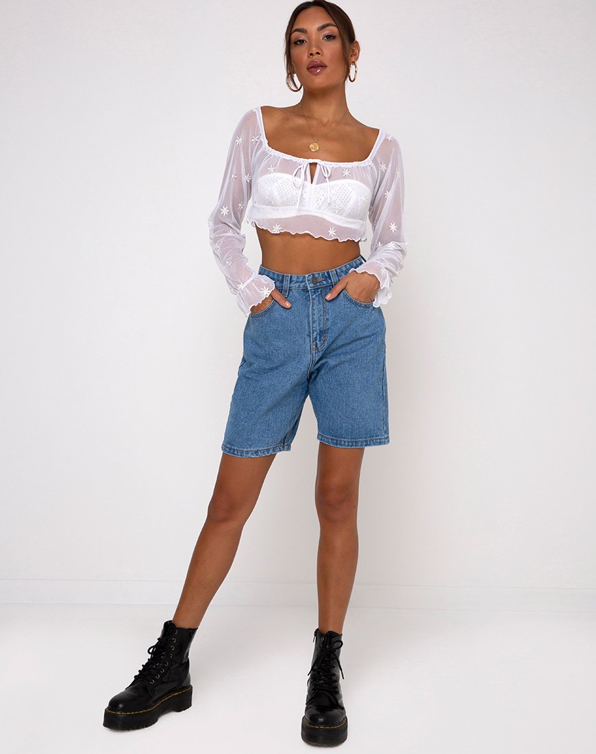 Afbeelding van Salima Longsleeve Top in White Daisy Embro White
