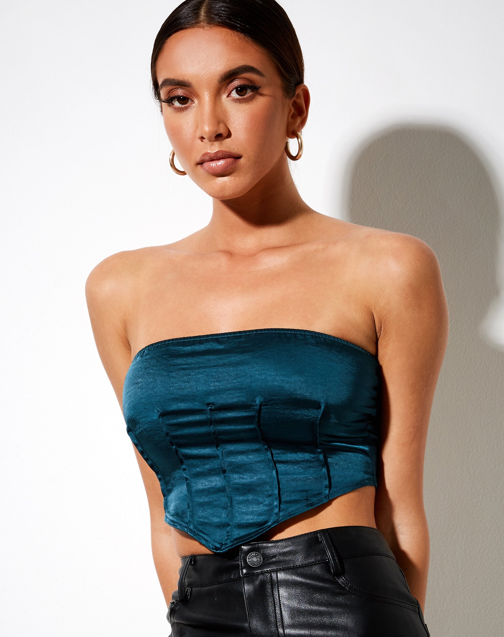 Afbeelding van Sanja Bandeau Top in Satin Teal