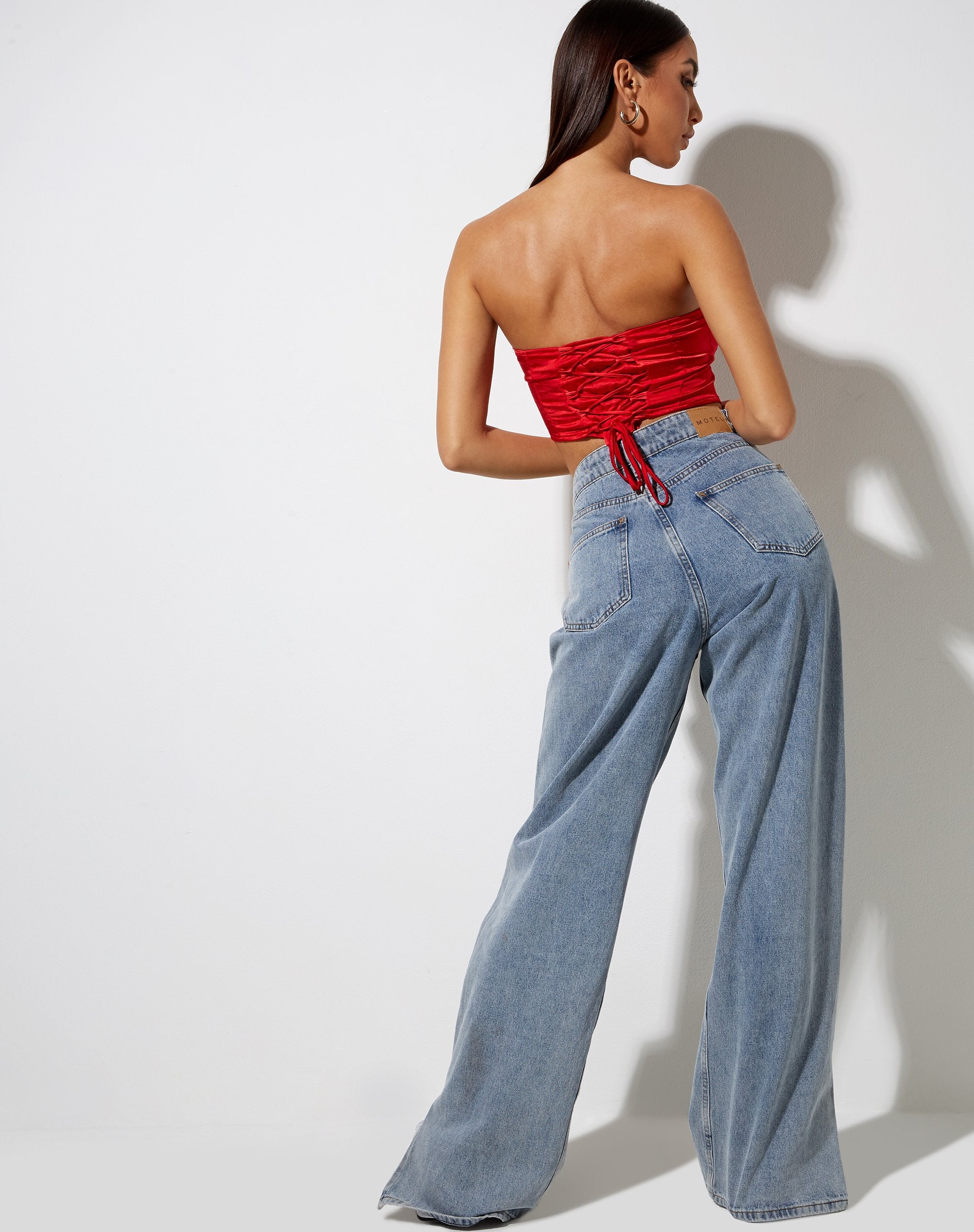 Afbeelding van Sanja Bandeau Top in Satijn Rood