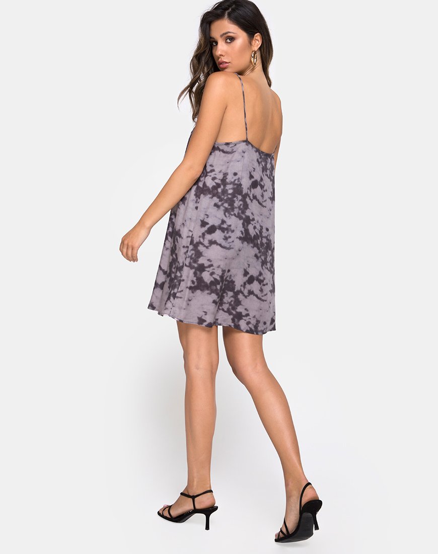 Afbeelding van Sanna Slip Dress in Bleached Tie Dye Grey