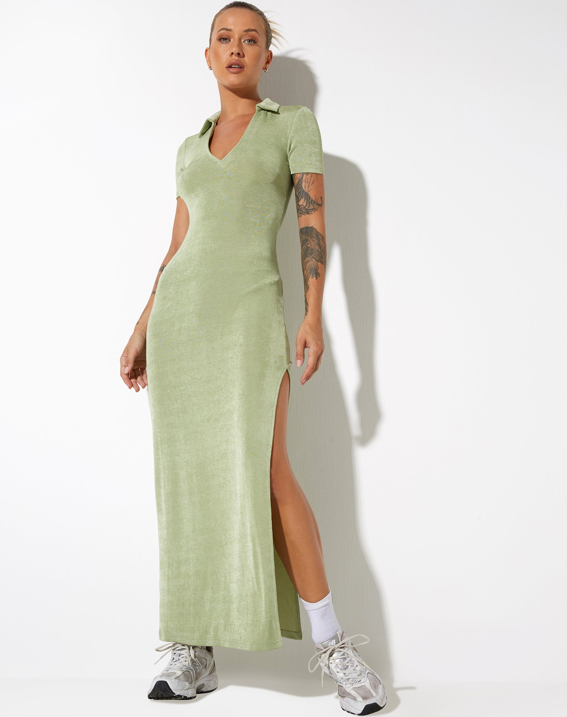 Afbeelding van Savita Maxi Dress in Crepe Seafoam Green