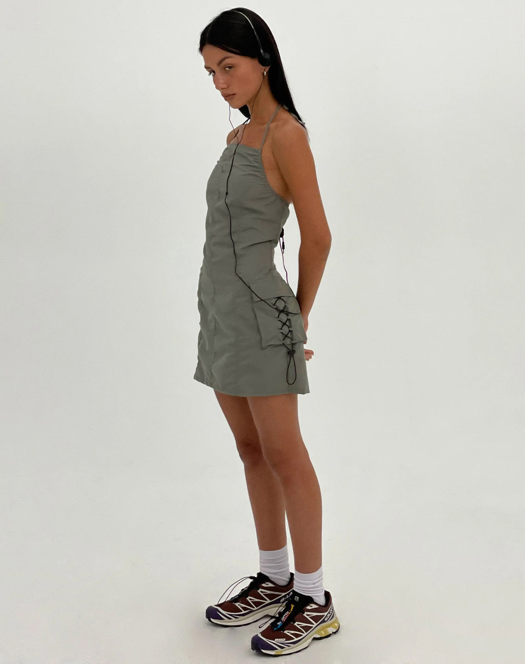 MOTEL X JACQUIE Schmidt Mini Dress in Grijs