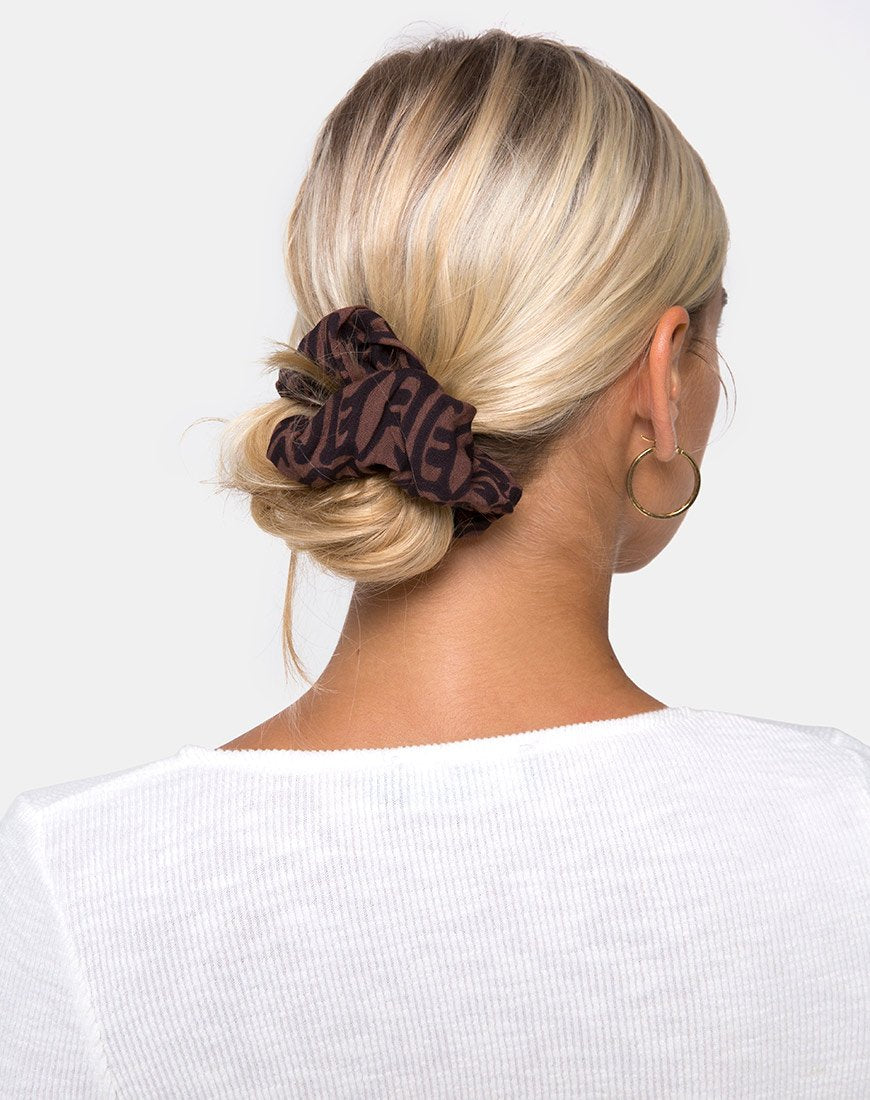 Scrunchie in Chinese Maan