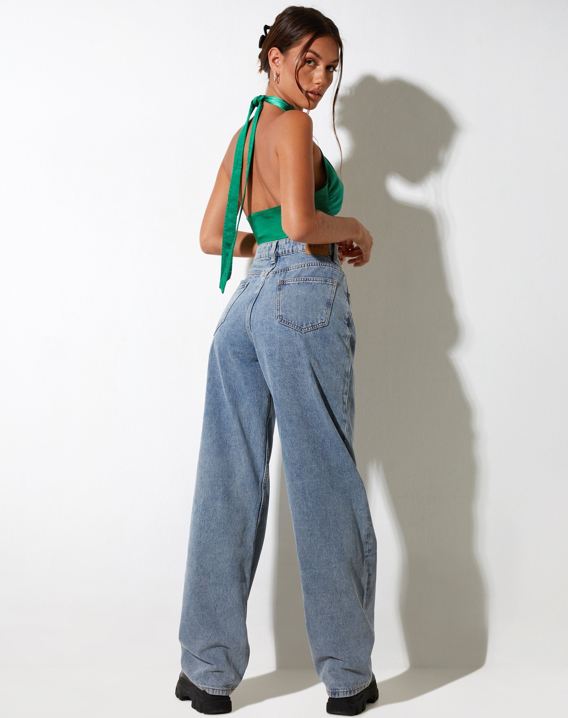 Afbeelding van Selenda Crop Top in Satijn Kelly Green