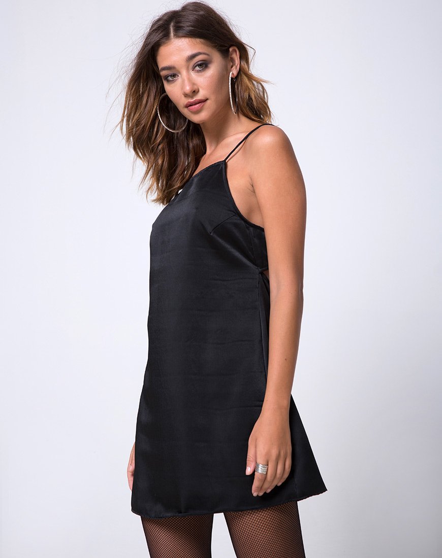 Sello Slip Dress in Zwart
