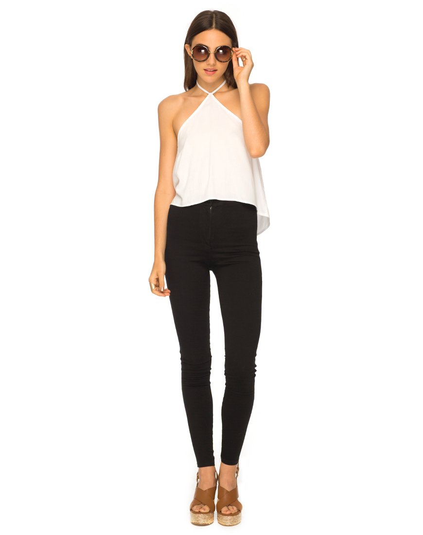Shea Halter Swing Crop Top in Wit