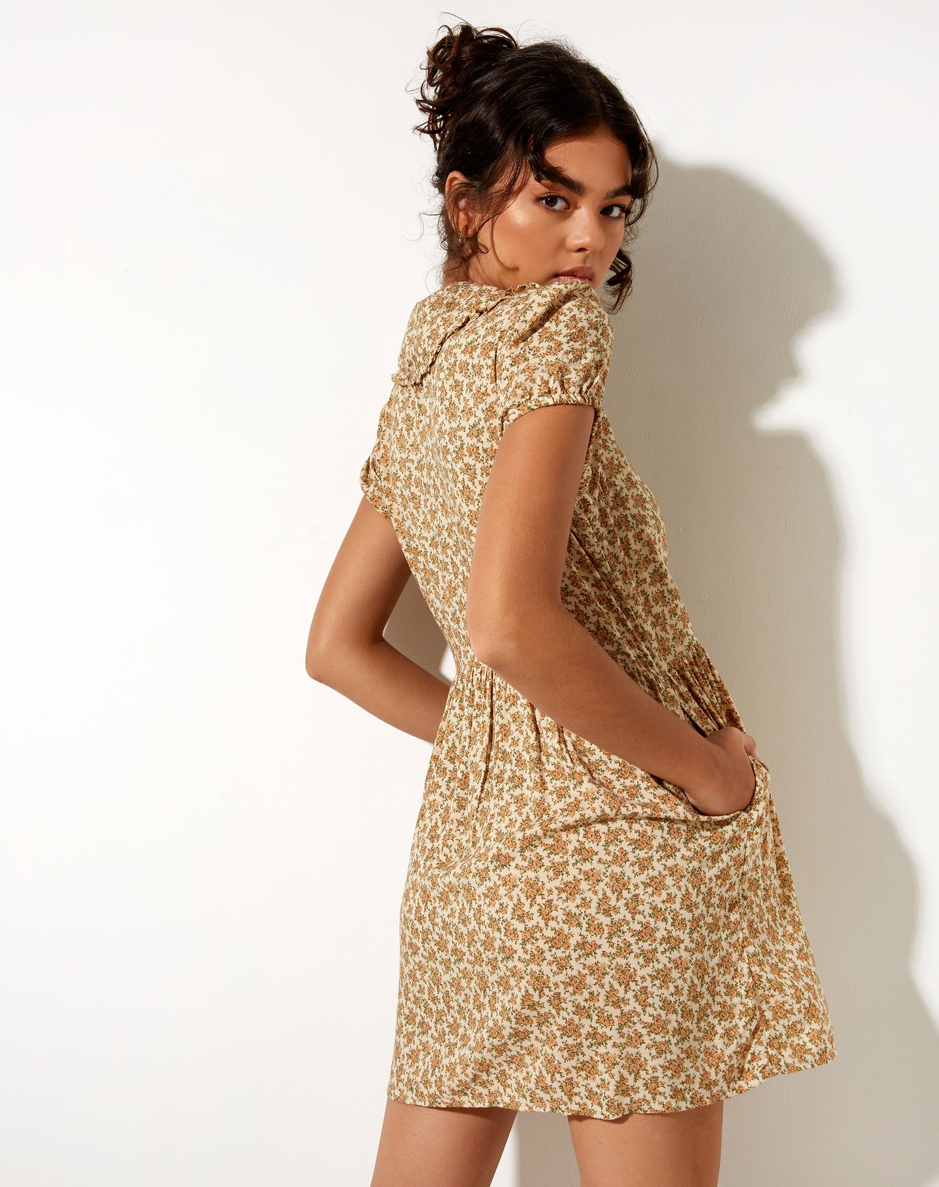 Afbeelding van Shire Mini Dress in Washed Ditsy