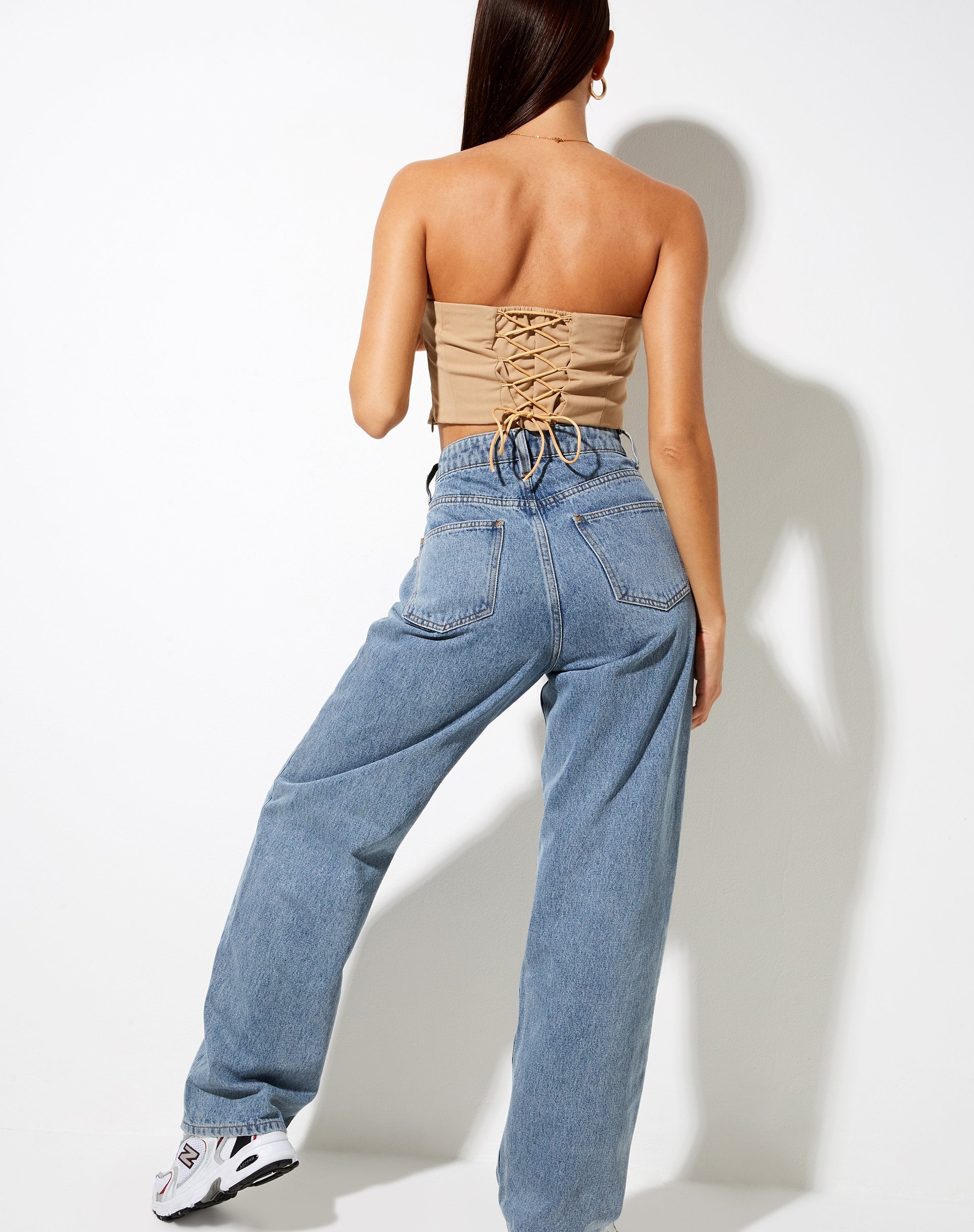Afbeelding van Shoki Bandeau Top in Amandel