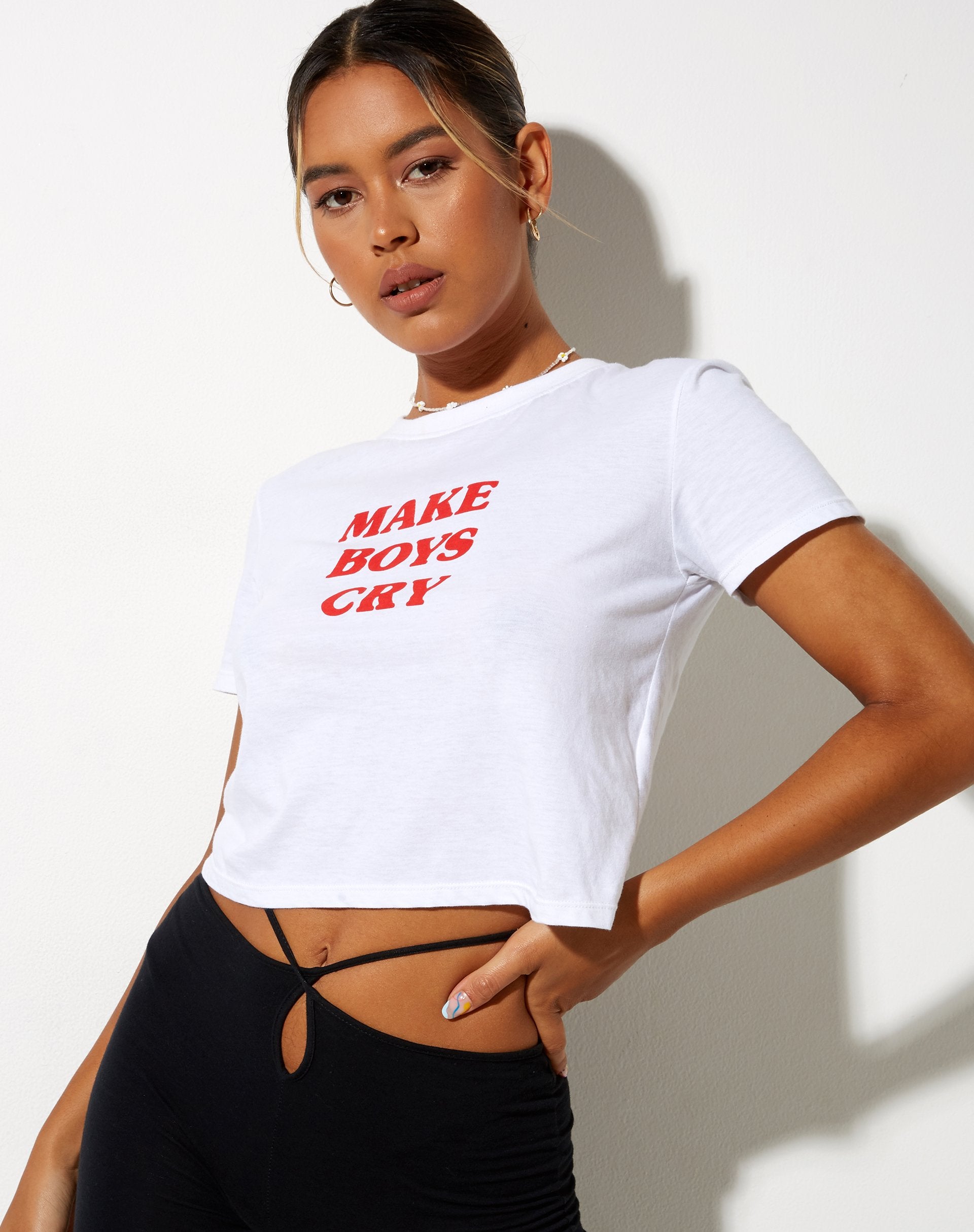 Afbeelding van Shrunk Tee in White Make Boys Cry