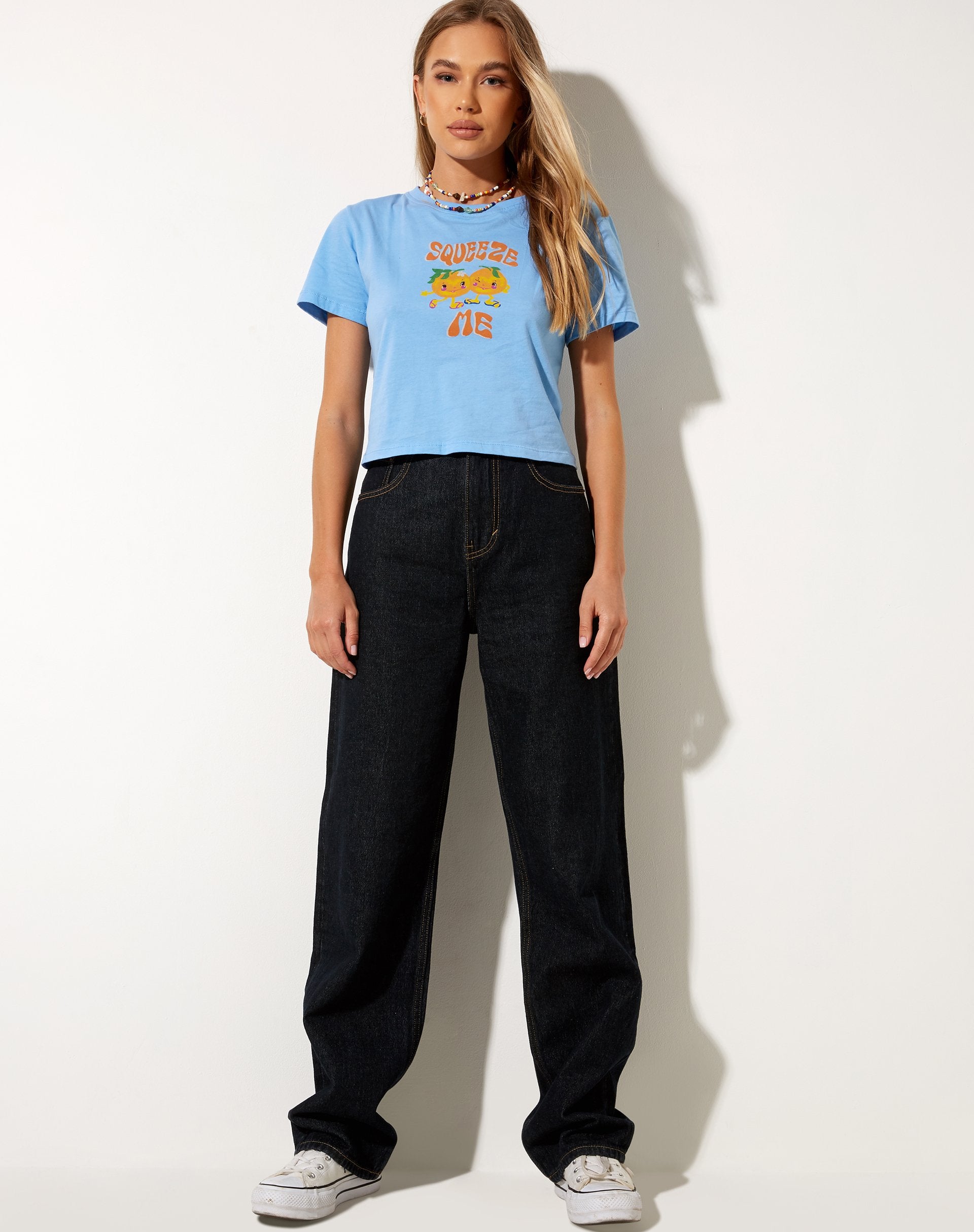 Afbeelding van Shrunk T-shirt in oceaanblauw Squeeze Me