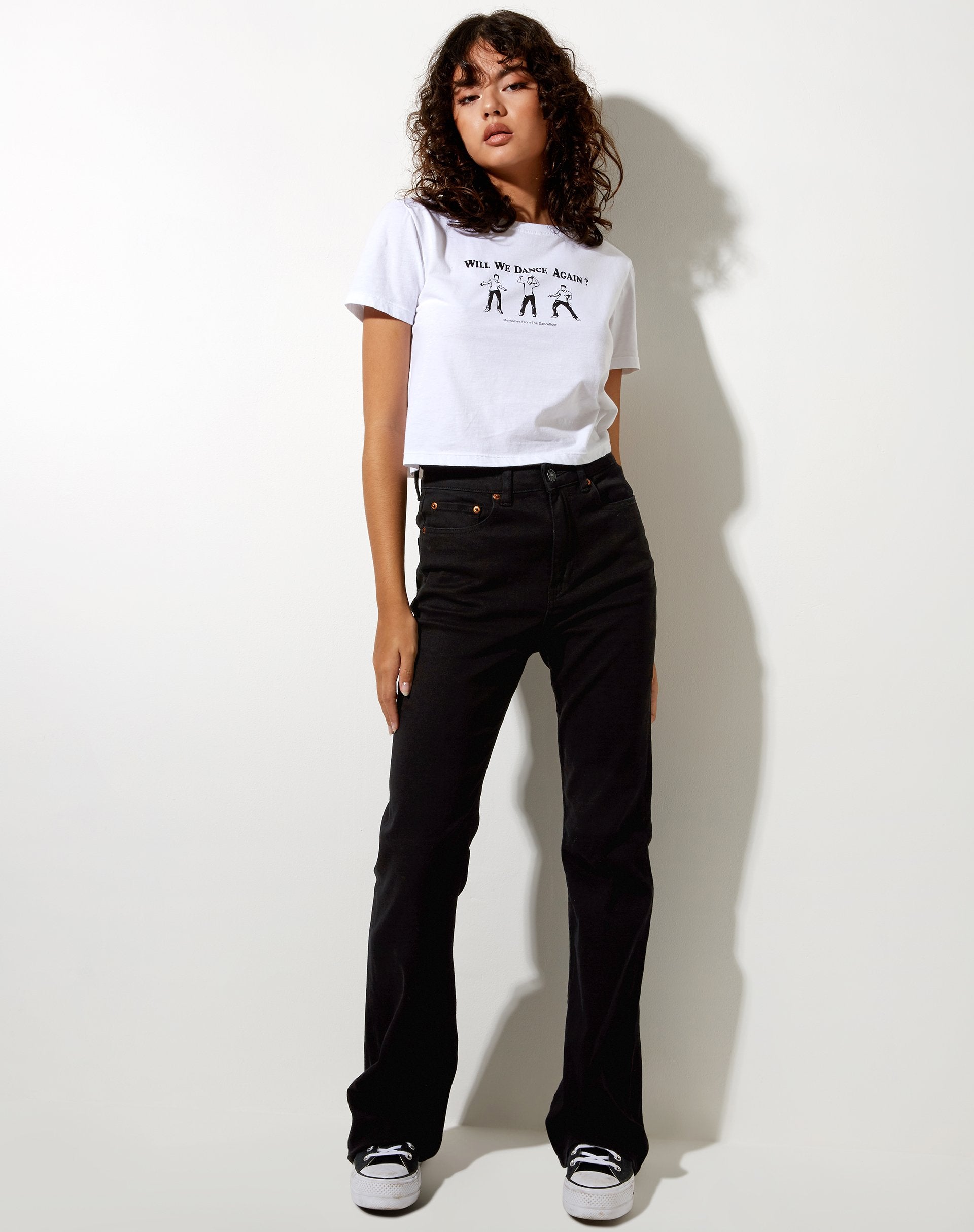 Afbeelding van Shrunk Tee in White Will We Dance Again
